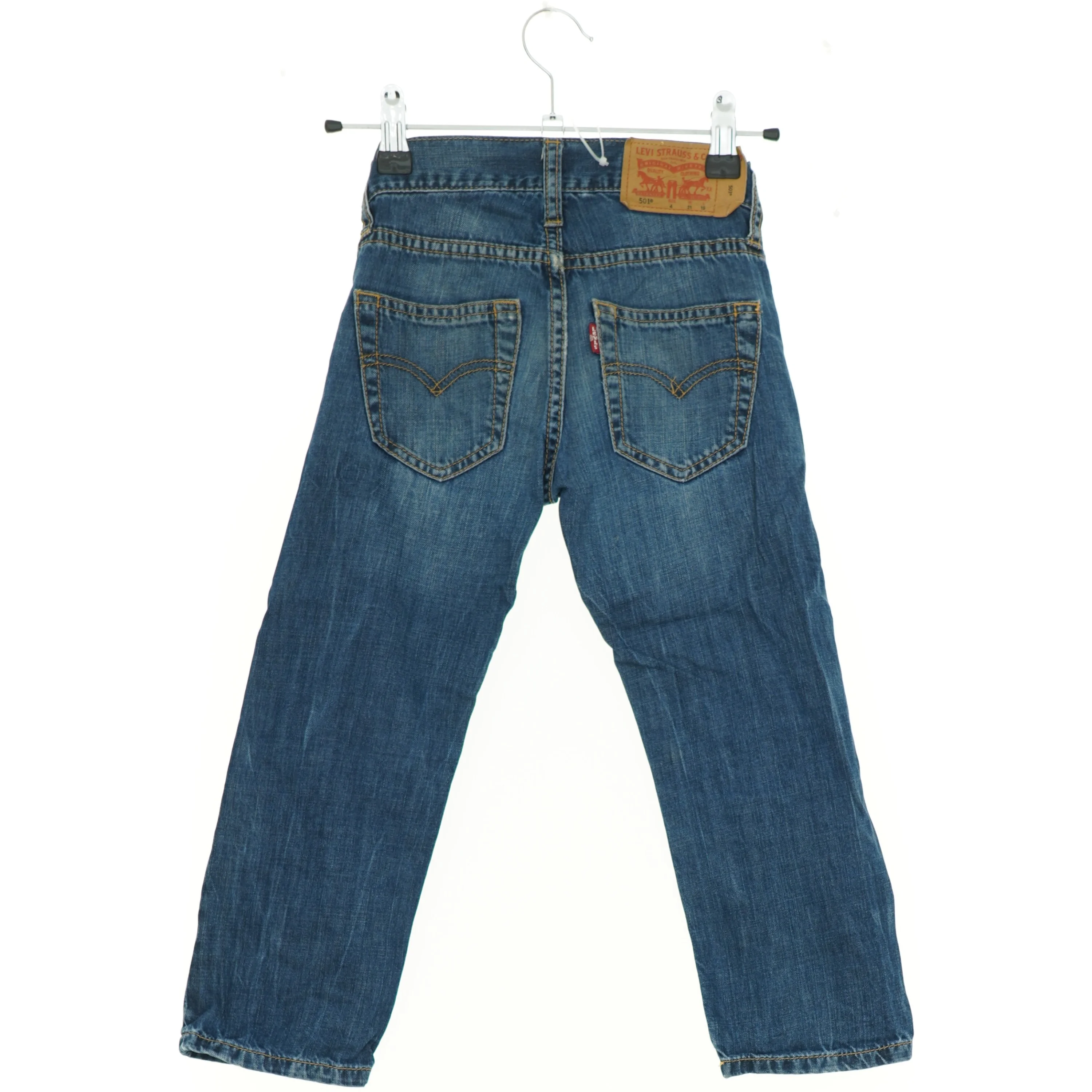 Jeans fra Levis (str. 104 cm)