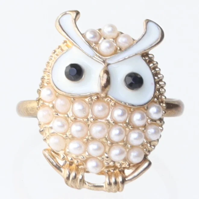 Ugle ring med perler (str. 54 mm)