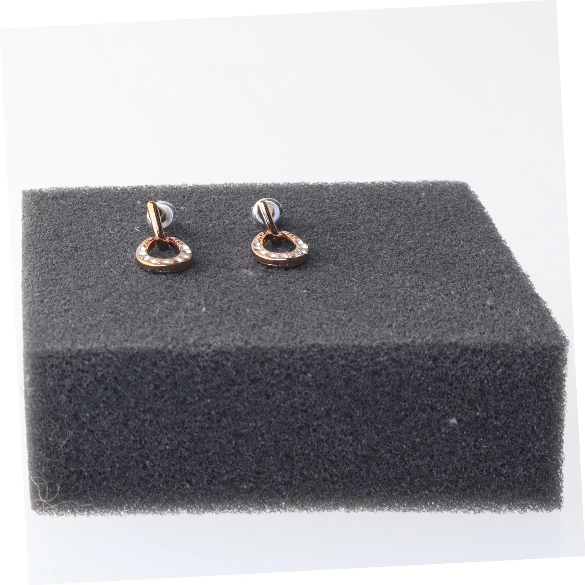 Guldøreringe med klare sten (str. 25 mm)