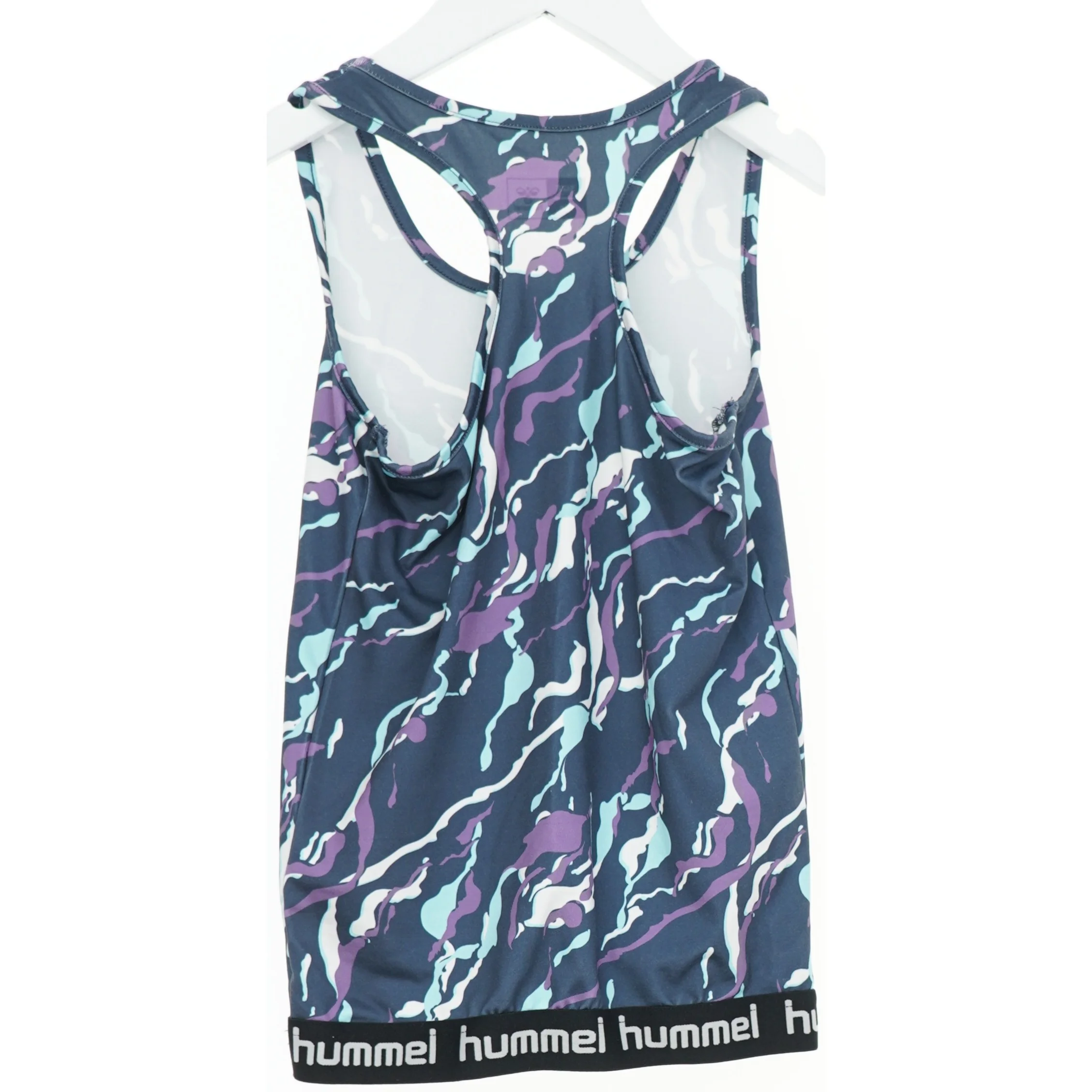 Sportstanktop fra Hummel (str. 128)