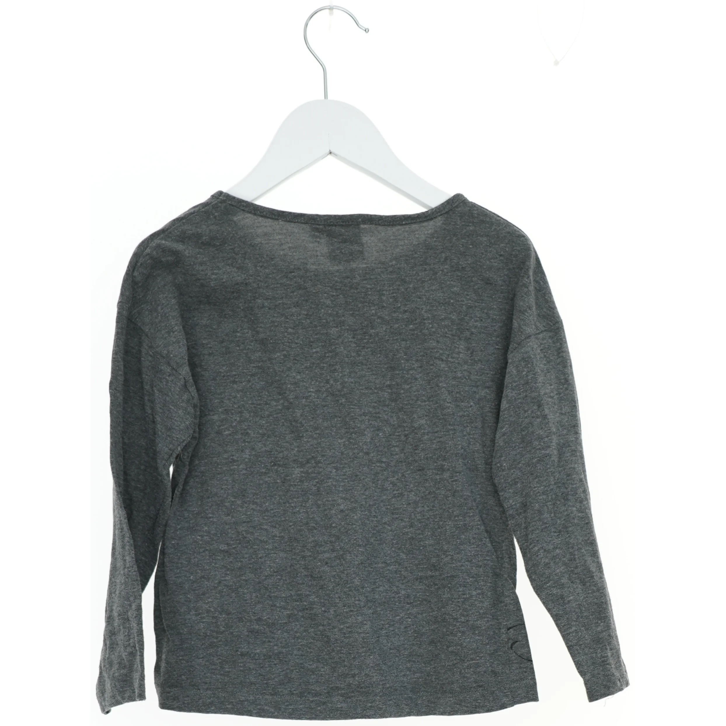 Langærmet grå trøje med Disney tryk fra Disney (str. 116)