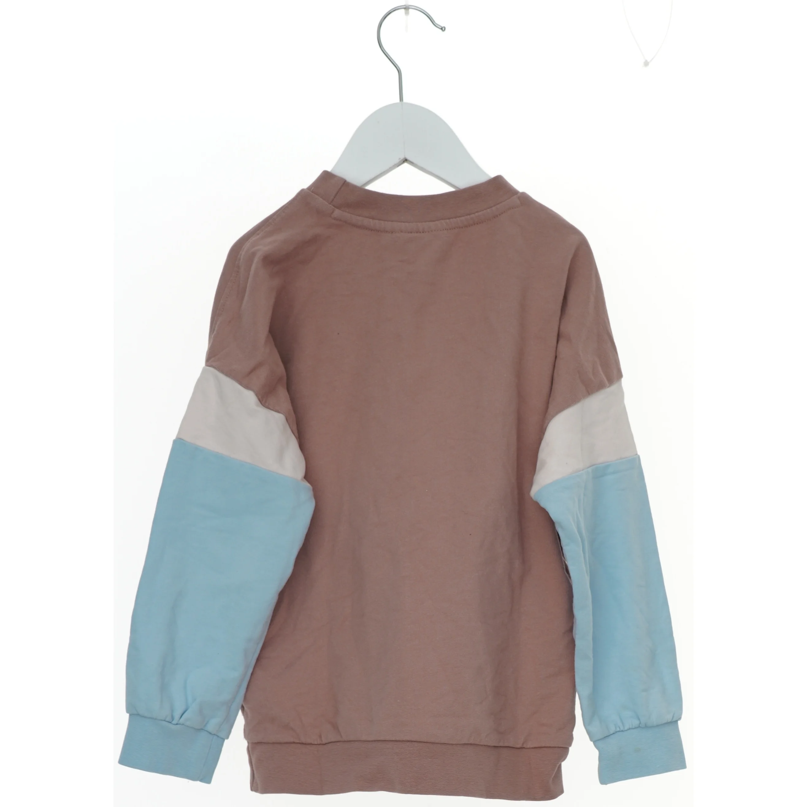 Langærmet sweatshirt med farveblok design fra Hummel (str. 116)