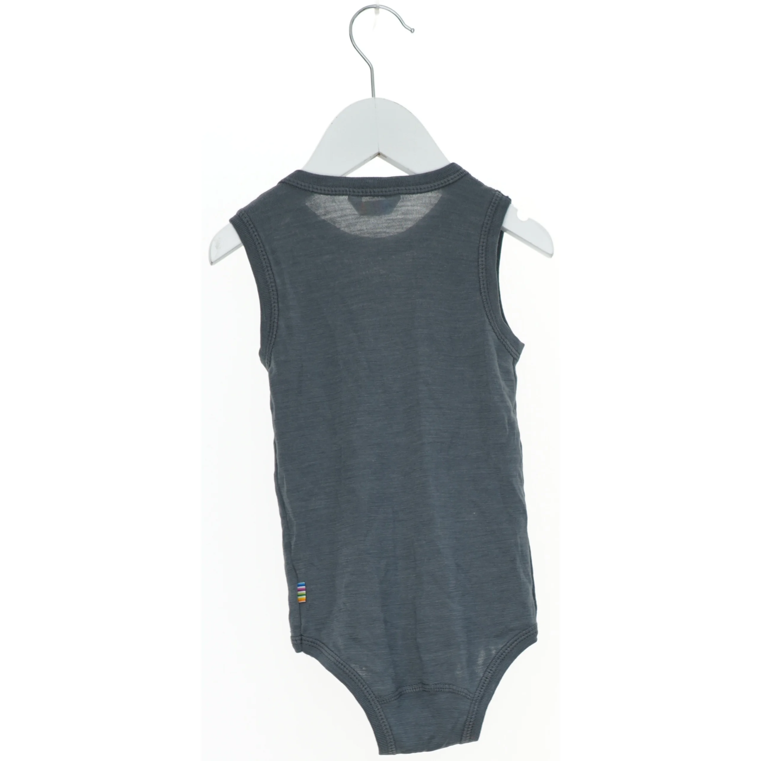 Ærmeløs bodystocking med trykknapper fra Joha (str. 92)