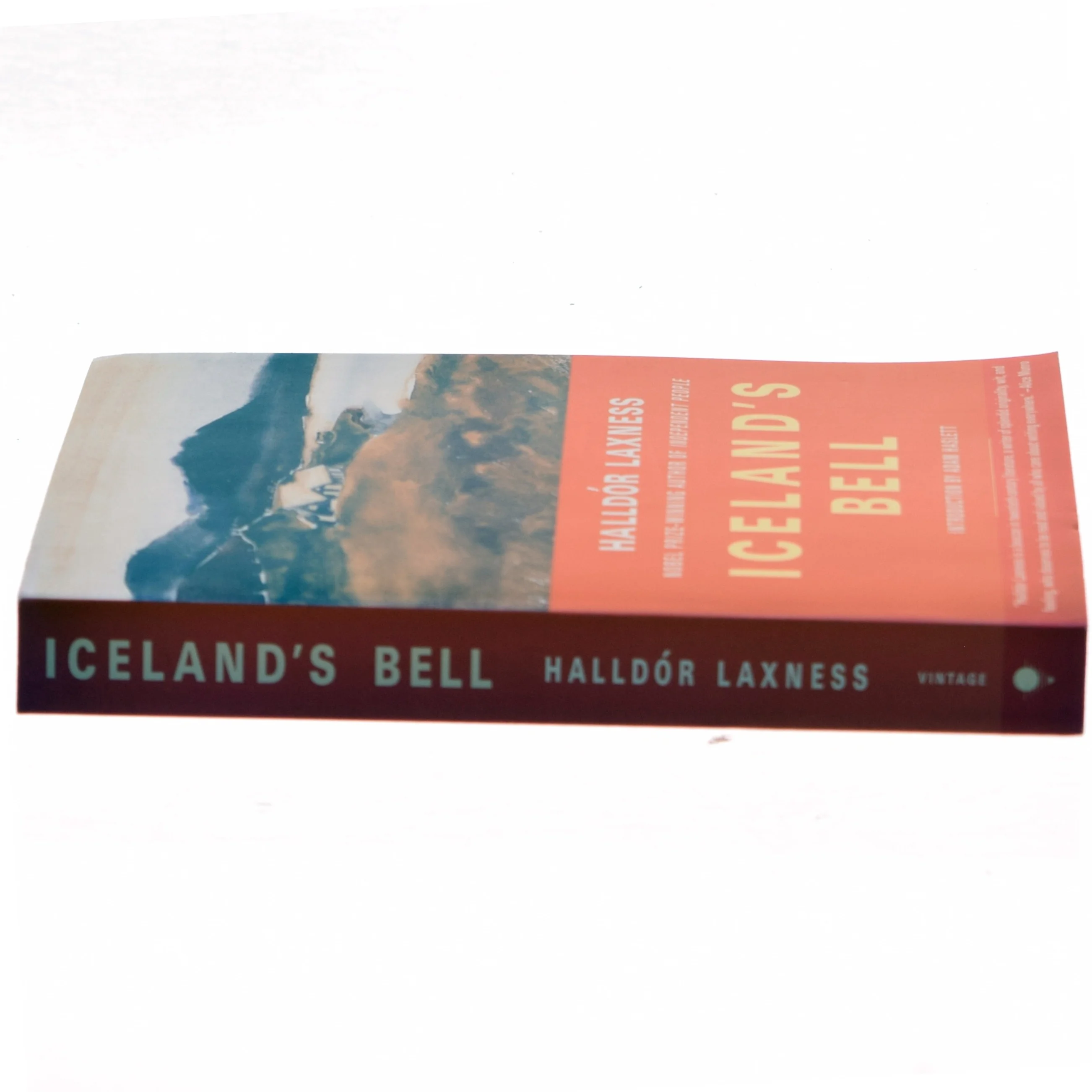 Iceland's Bell af Halldor Laxness (Bog)