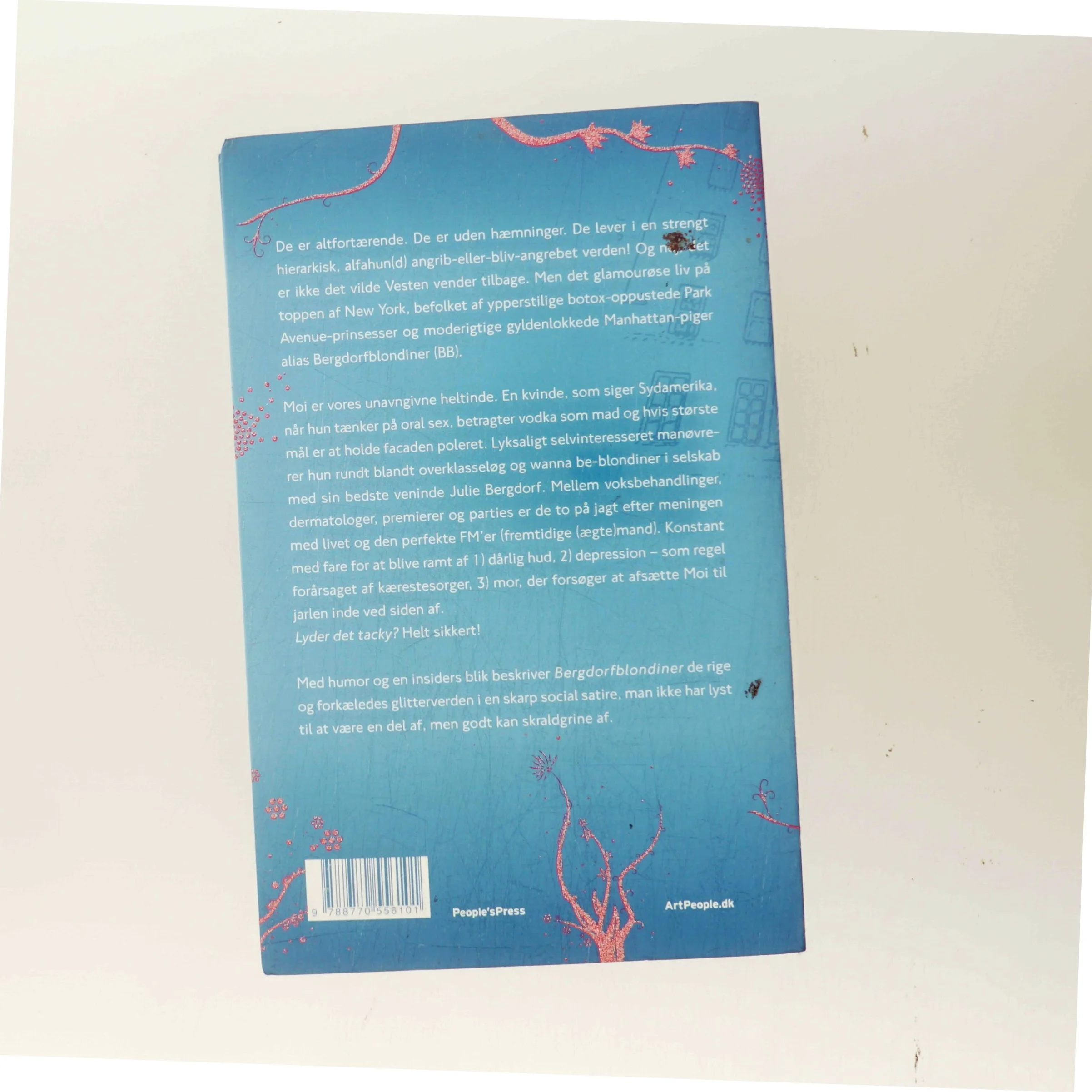 Bergdorfblondiner : roman af Plum Sykes (Bog)