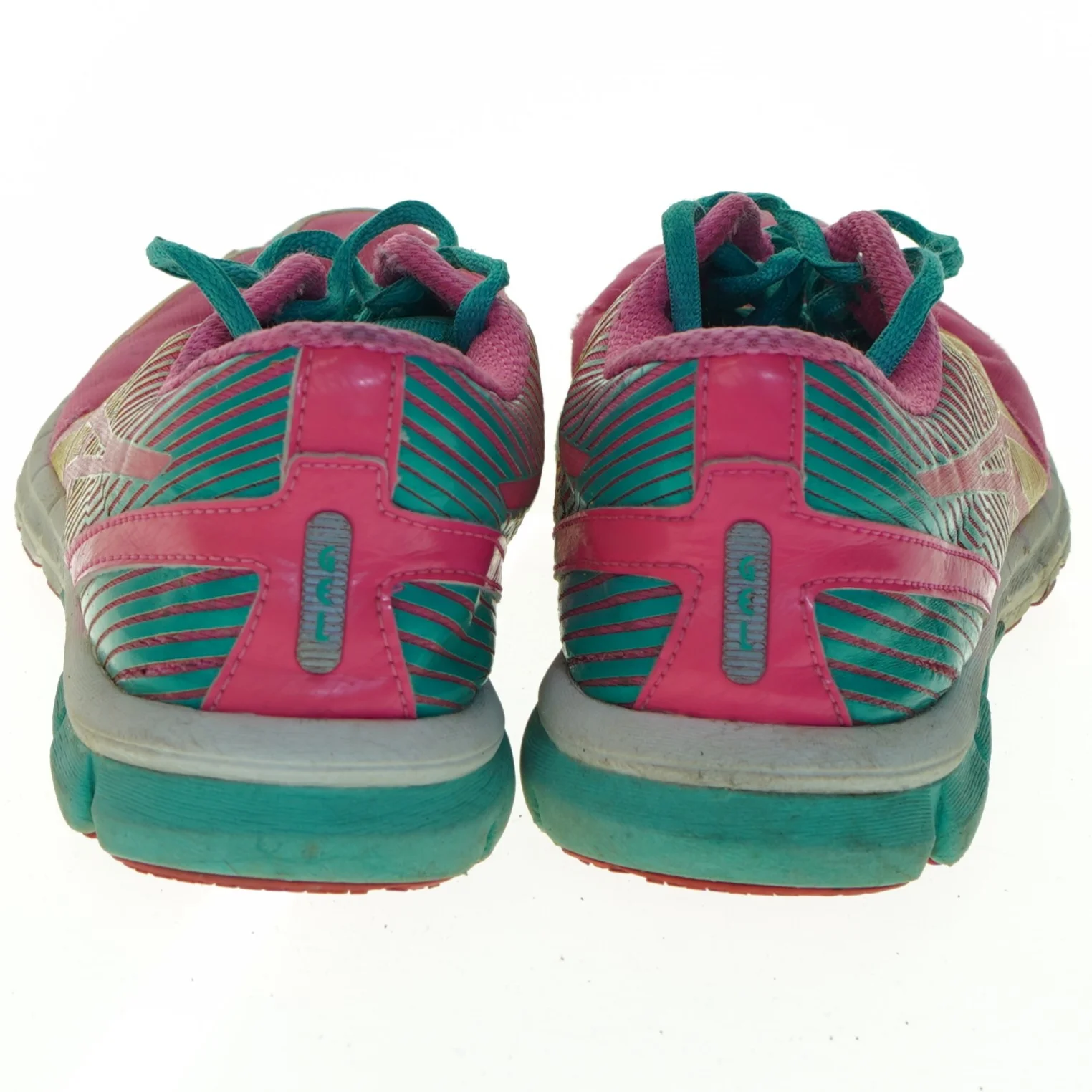 Brugte løbesko fra Asics (str. 37,5)