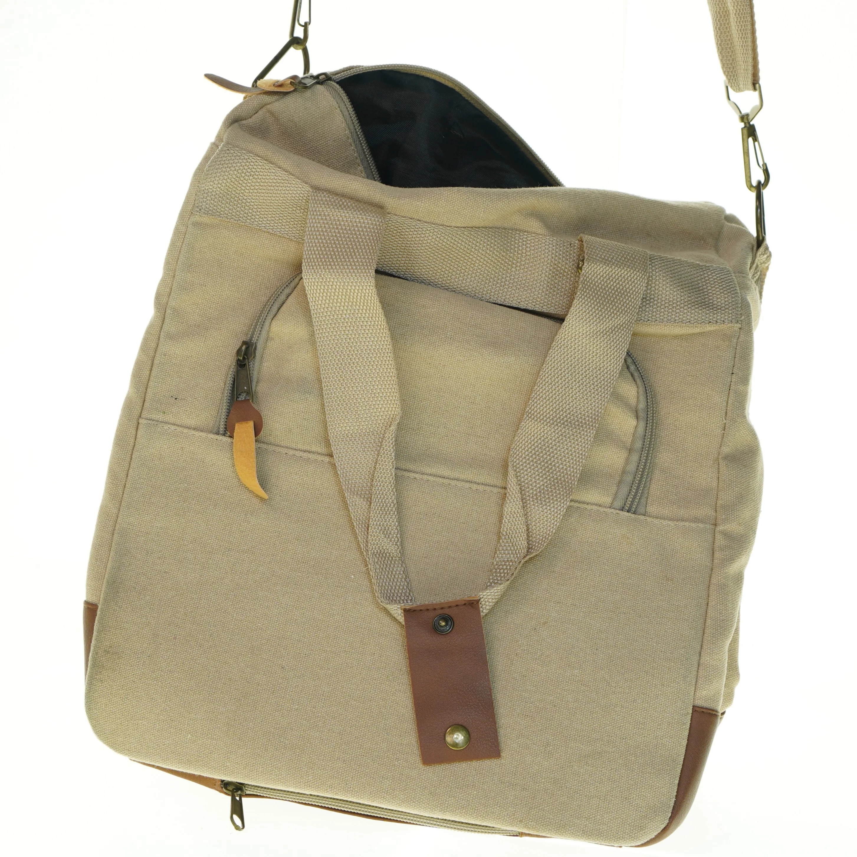 Lærred rygsæk med læderdetaljer (str. 40 x 32 cm)