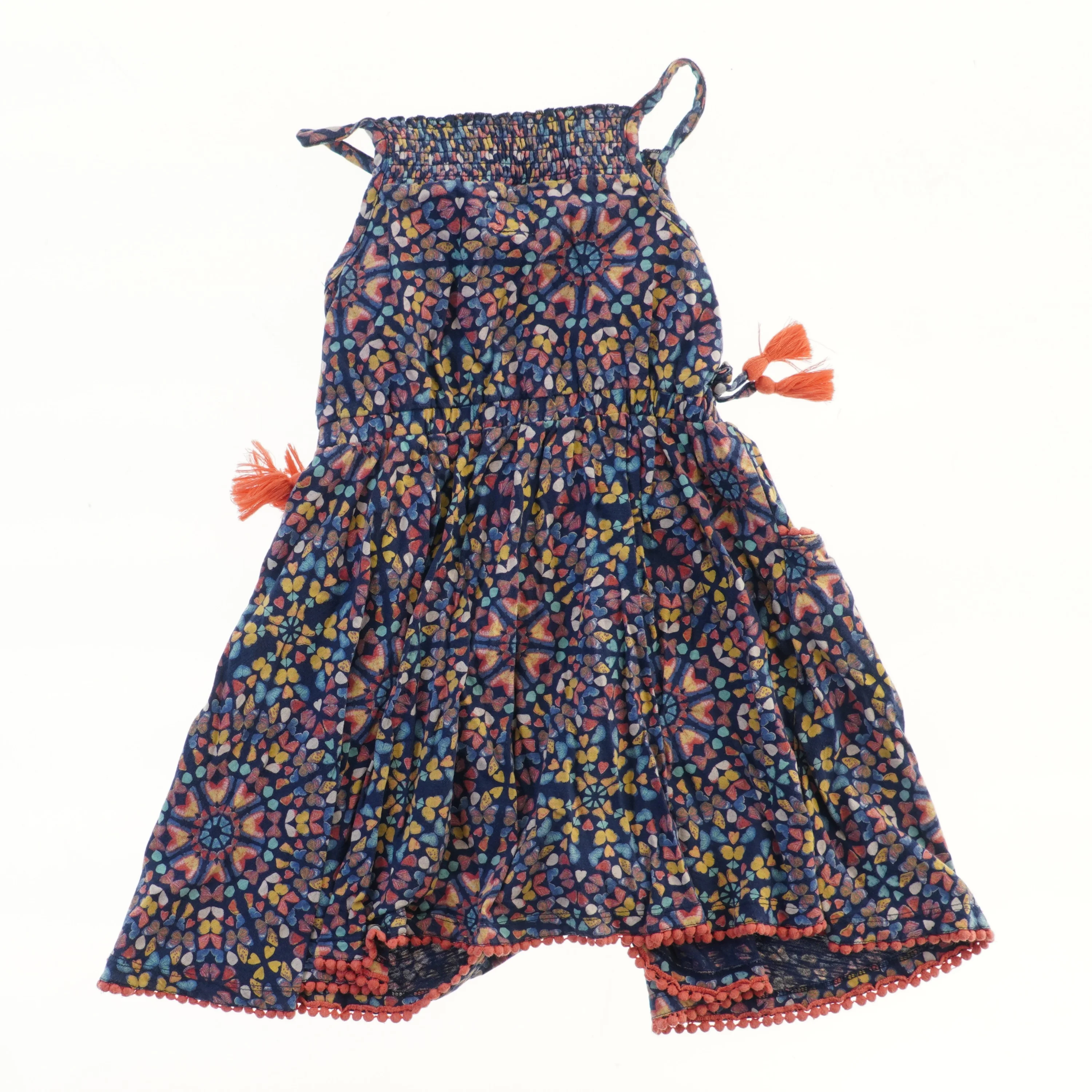 Sommerkjole med farverigt mønster (str. 122)