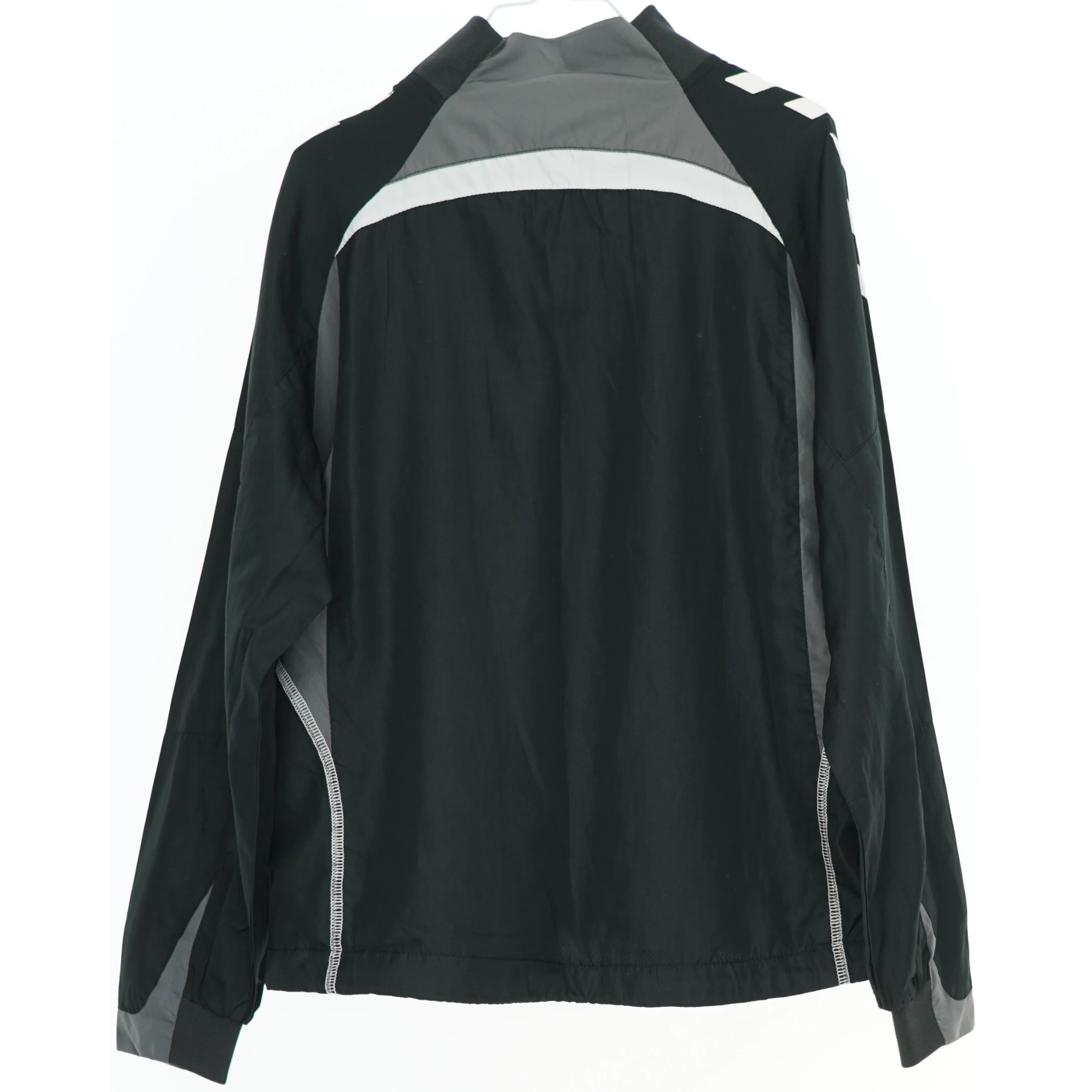 Sportsjakke med lynlås fra Hummel (str. 140)