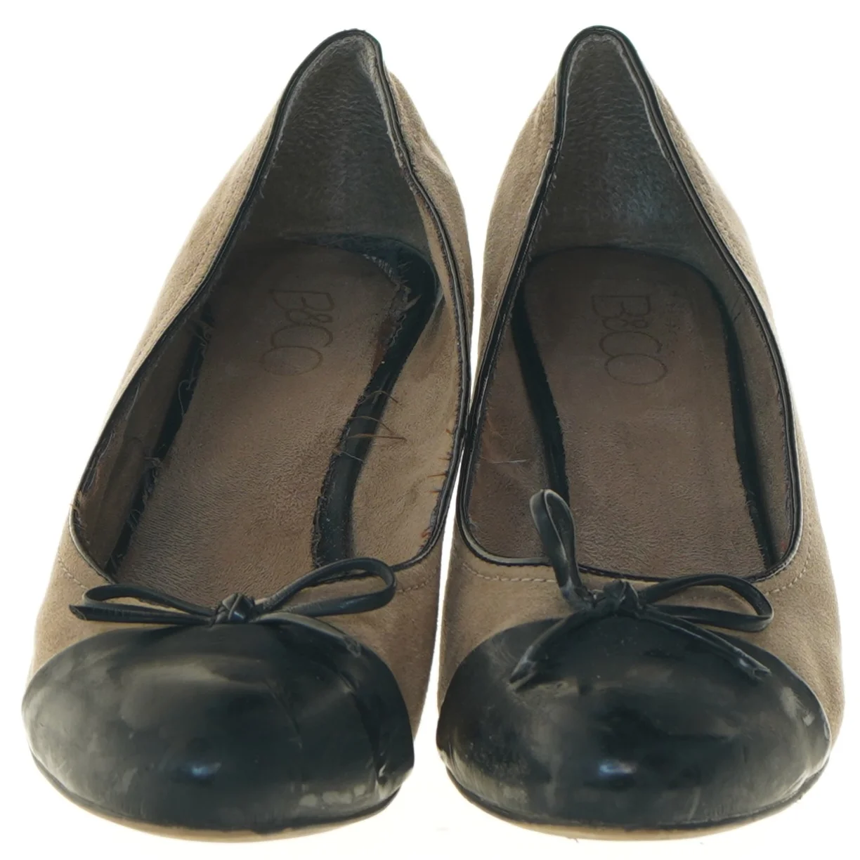 Damesko med hæl og bånd fra B&CO (str. 39 )