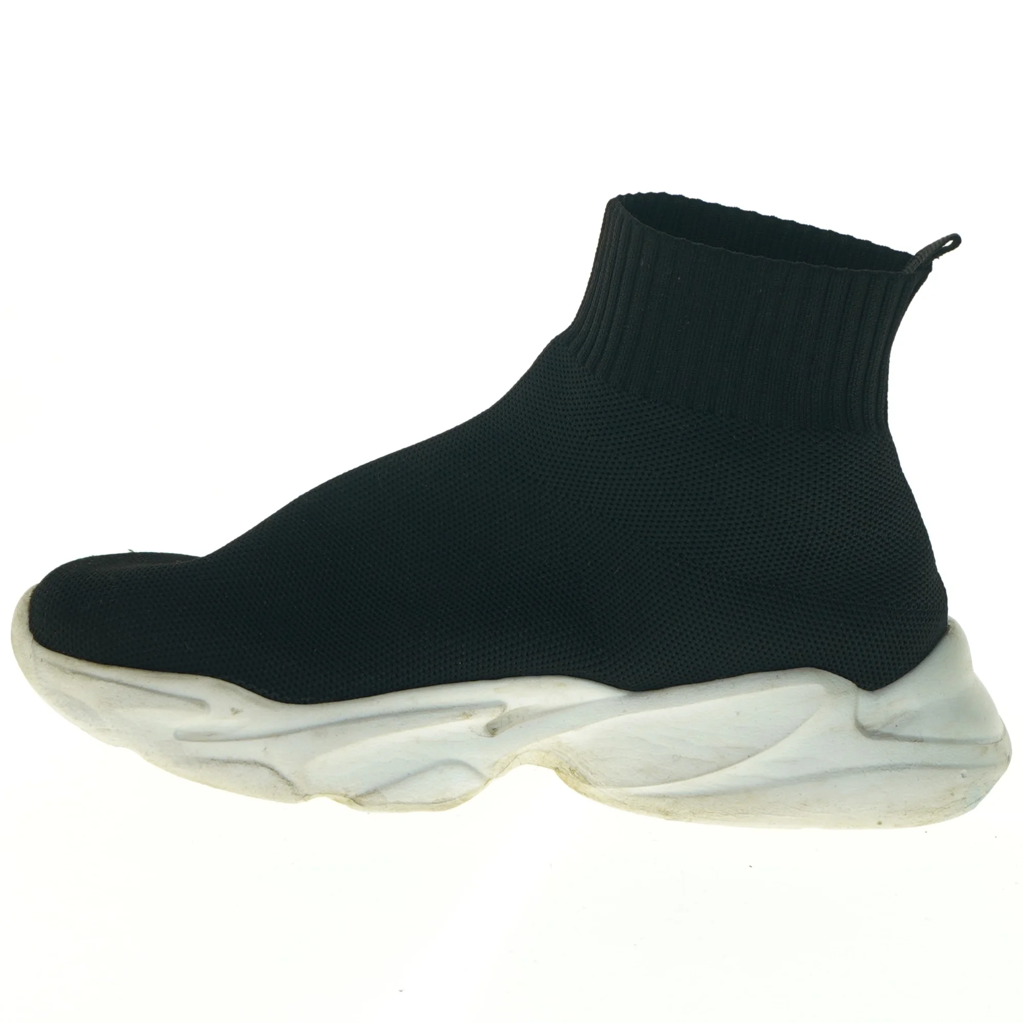 Sorte sneakers (str. 39)