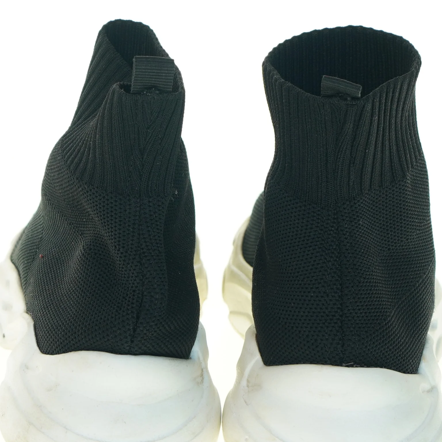 Sorte sneakers (str. 39)