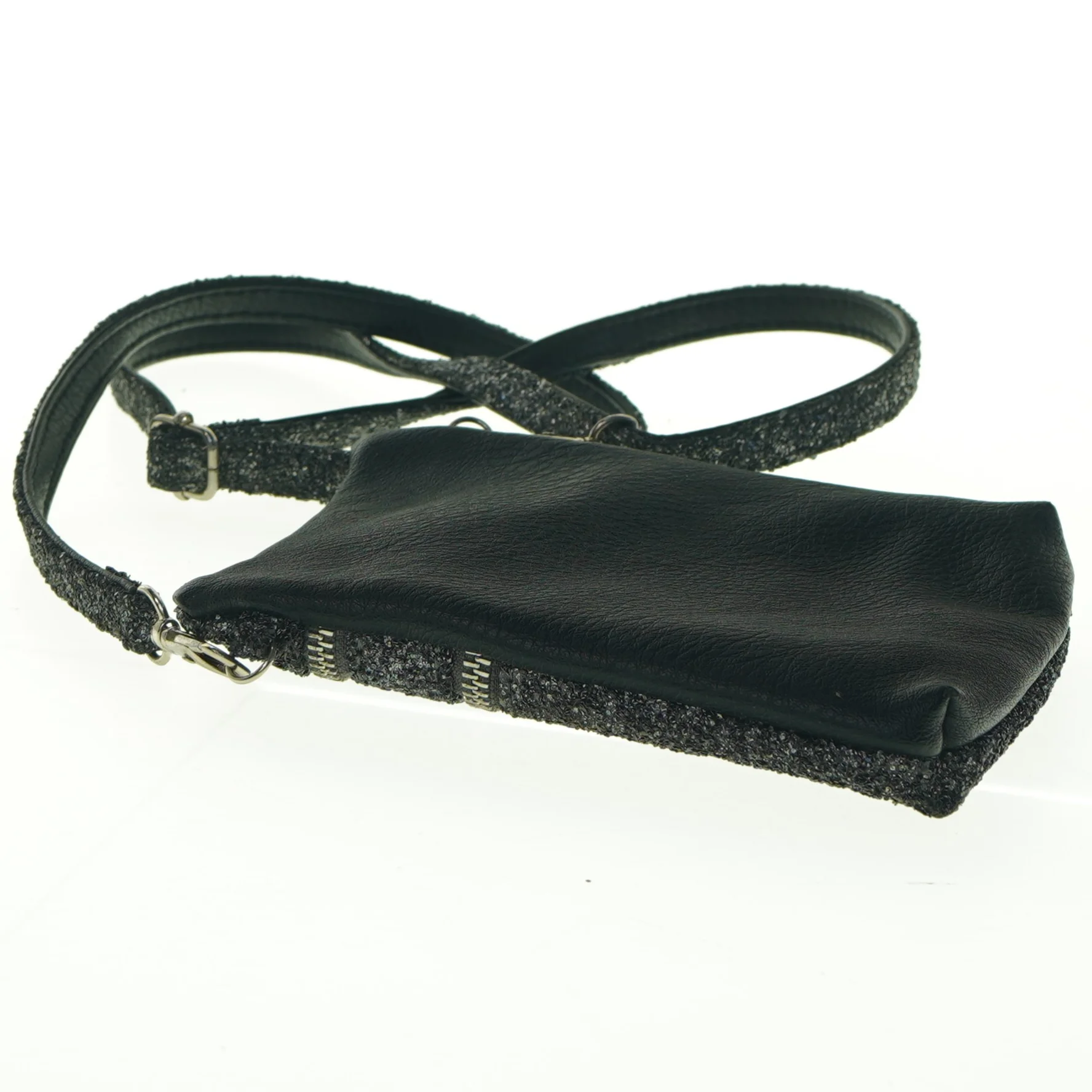 Lille skuldertaske (str. 17 x 14 cm)