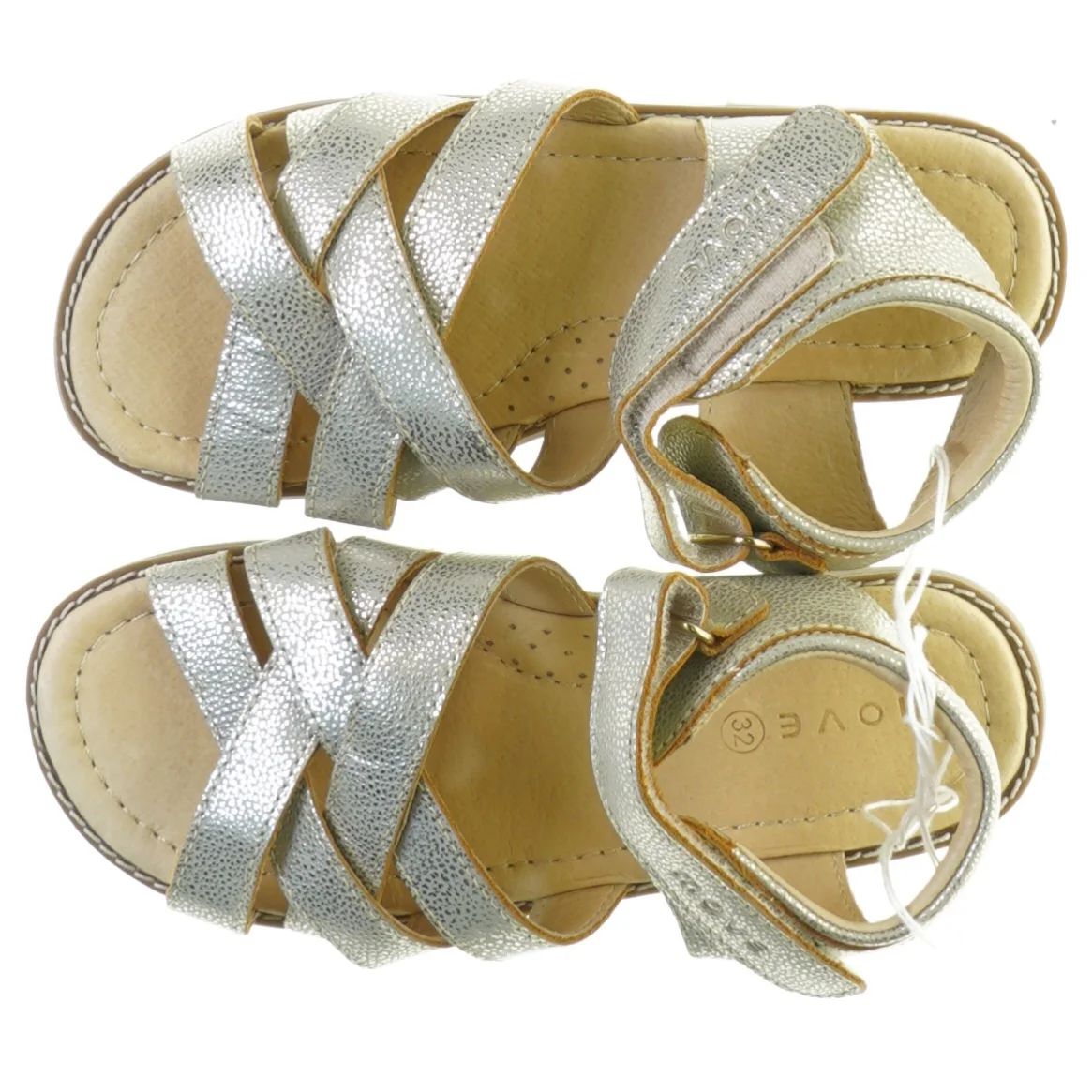 Sandaler NYE fra Move (str. 32)