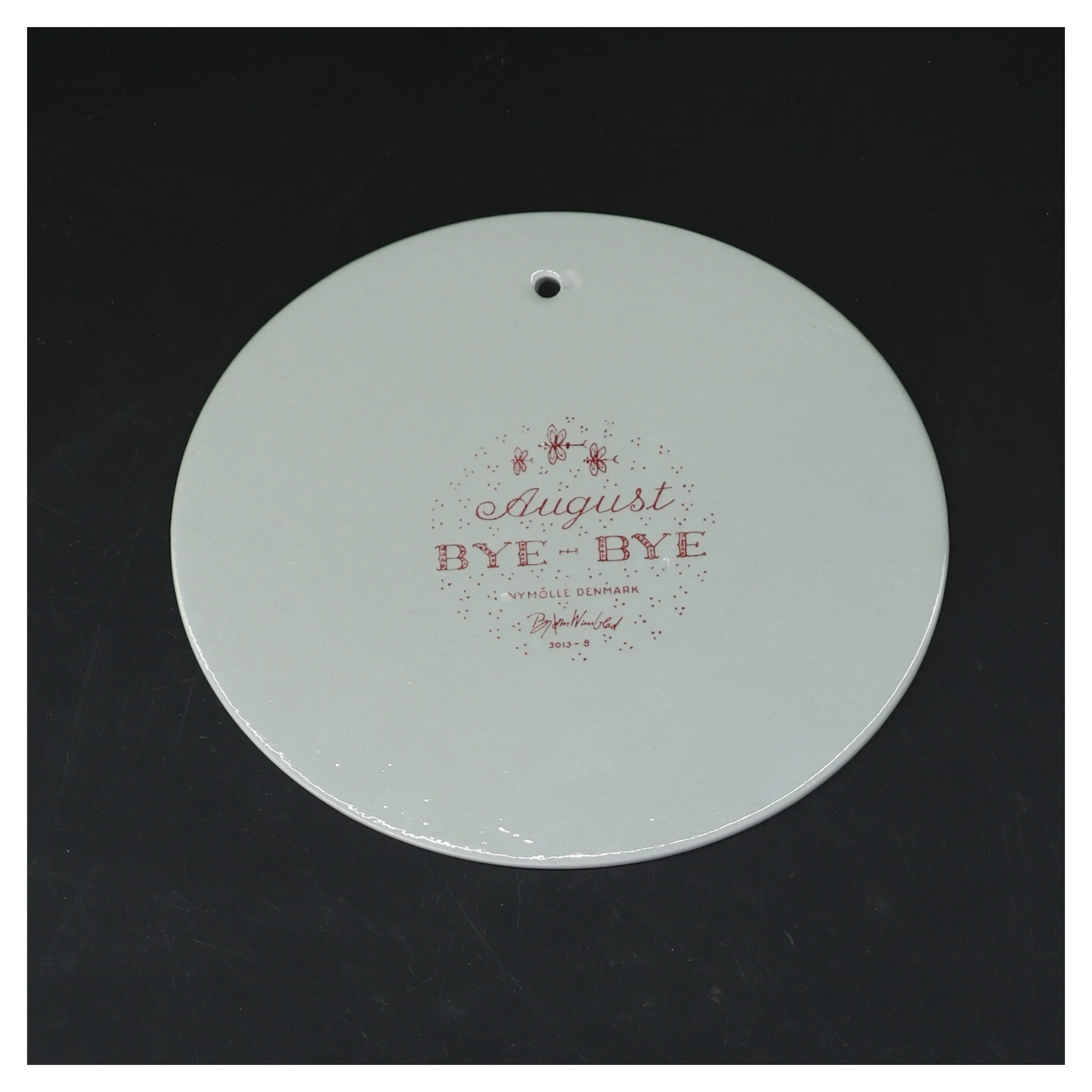 Dekorativ vægplade fra Bjørn Wiinblad fra Nymölle (str. Ø 15,5 cm)