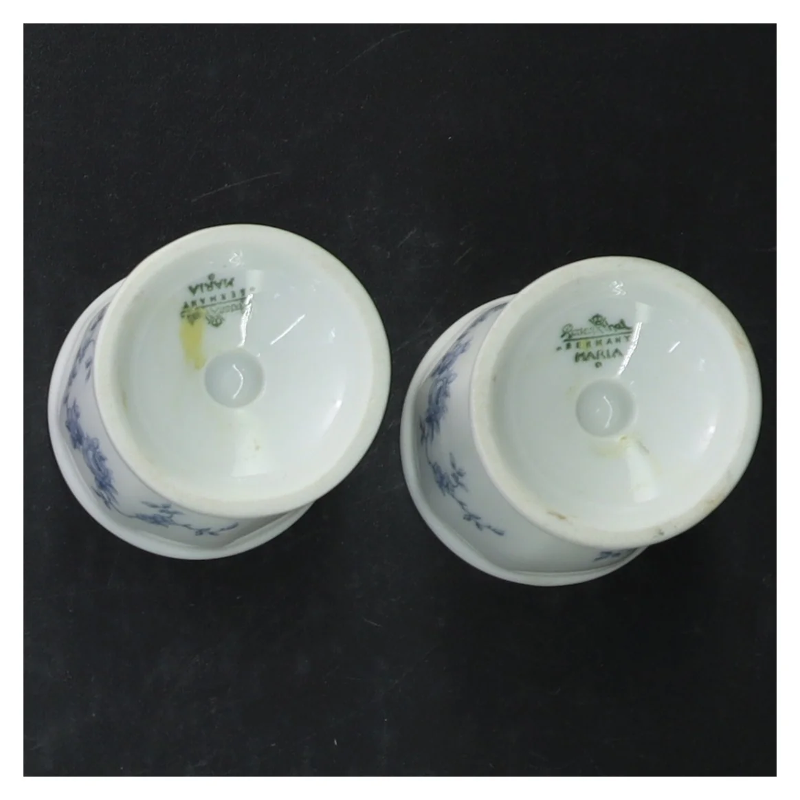 Blå og hvid porcelæn æggebægere fra Rosenthal (str. 6 cm. 2 styk)