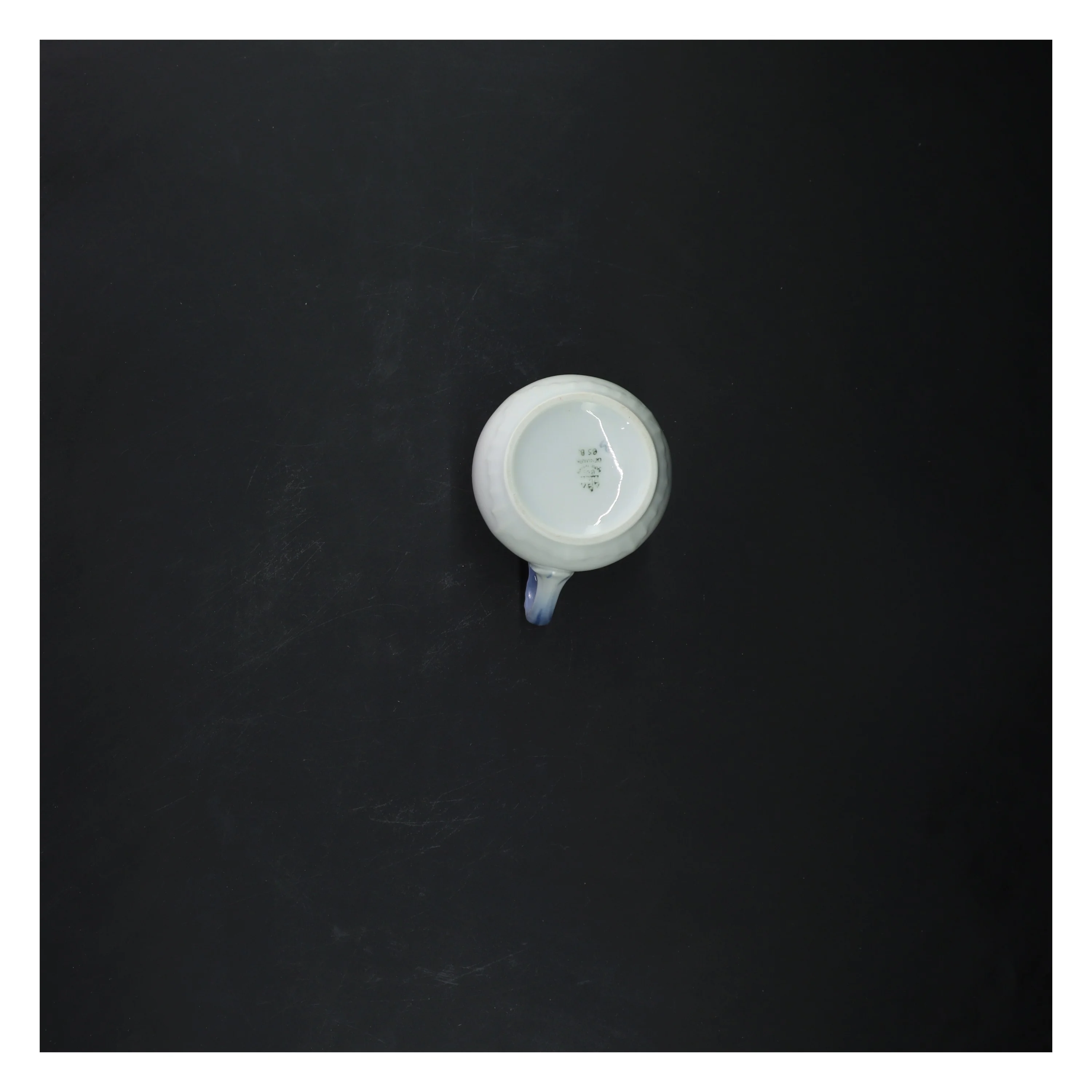 Lille porcelænskande fra mågestellet fra Royal Copenhagen (str. 9 cm)