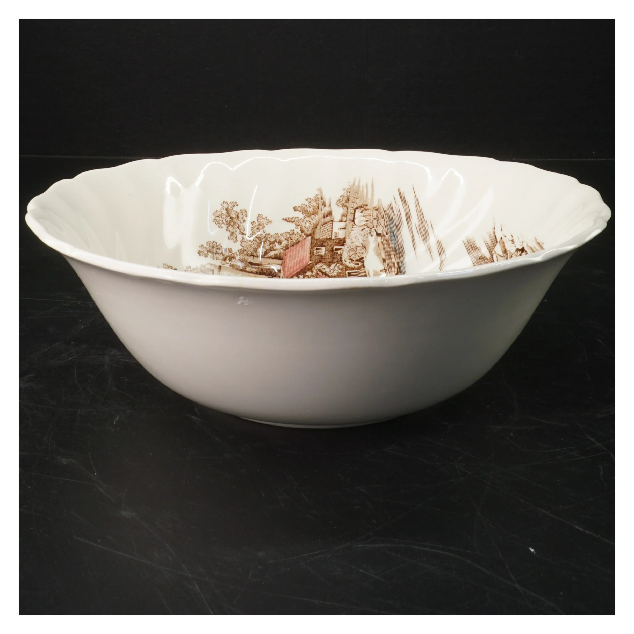 Dekorativ skål med landskabsmotiv fra Johnson Bros (str. Ø 23,5 cm)