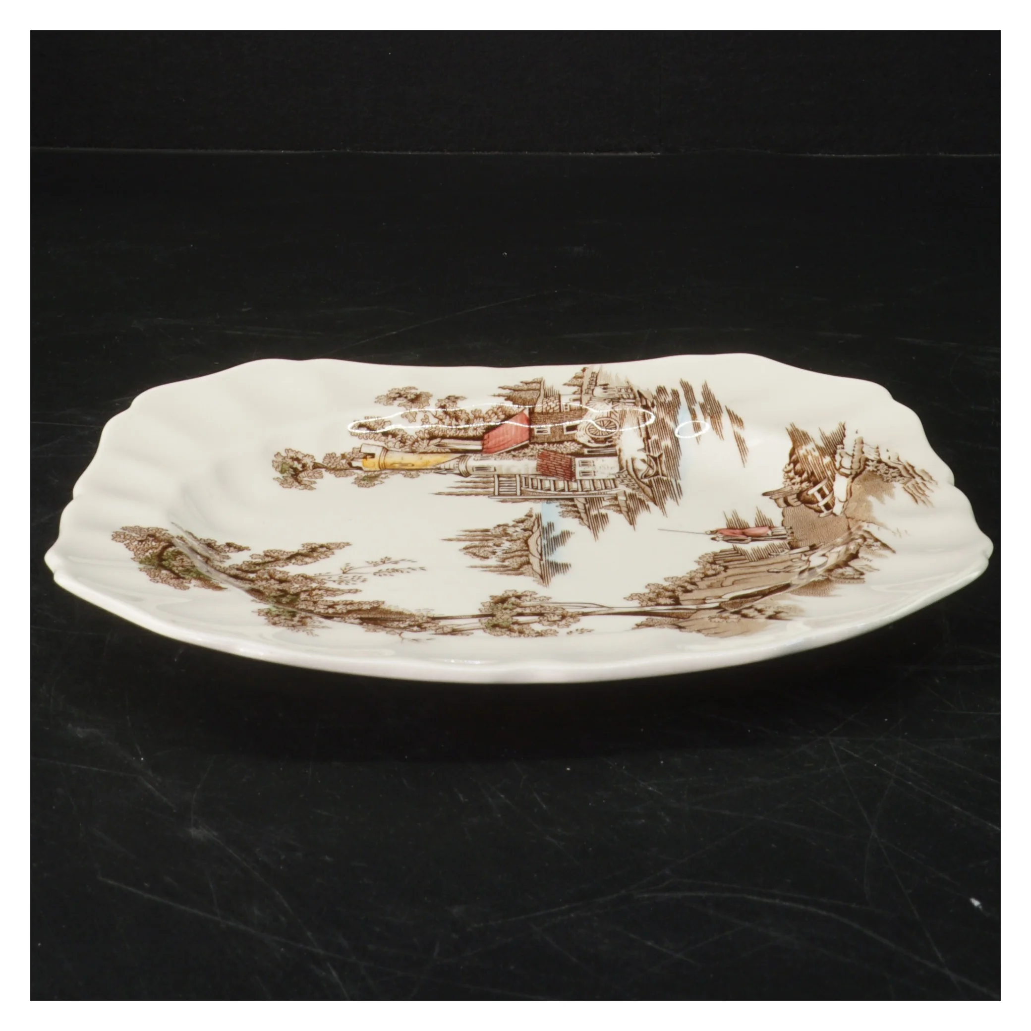 Sæt af flade middagstallerkener fra Johnson Bros (str. Ø. 19,5 cm. 4 styk)