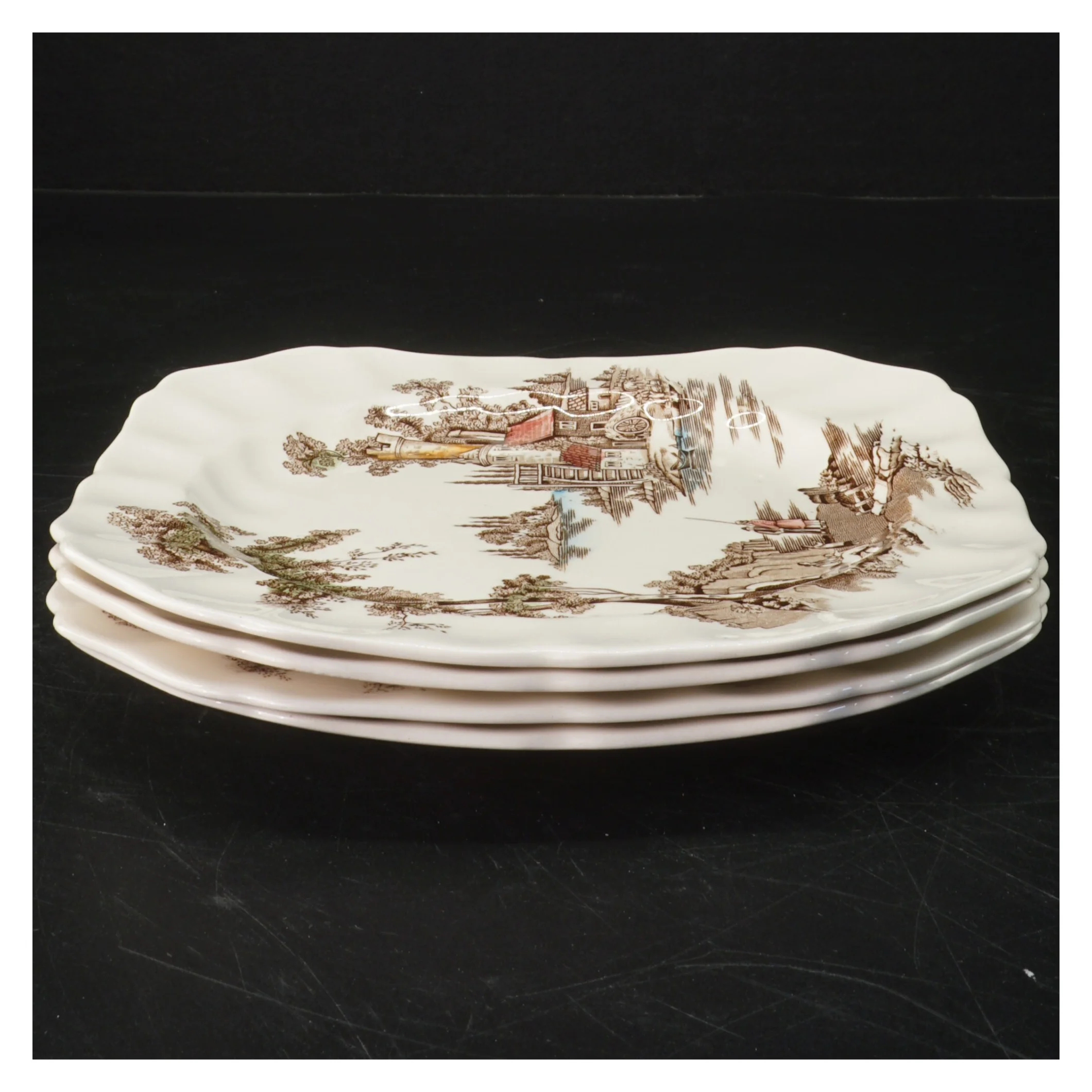 Sæt af flade middagstallerkener fra Johnson Bros (str. Ø. 19,5 cm. 4 styk)