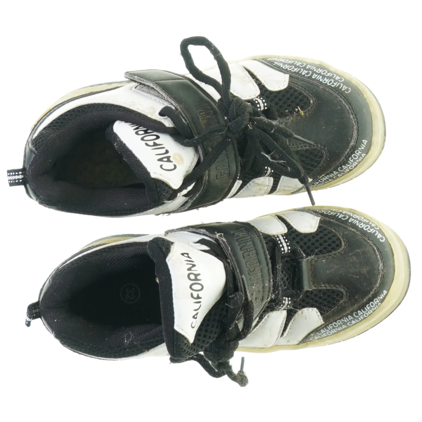 Sko med hjul og lys fra California (str. 32)