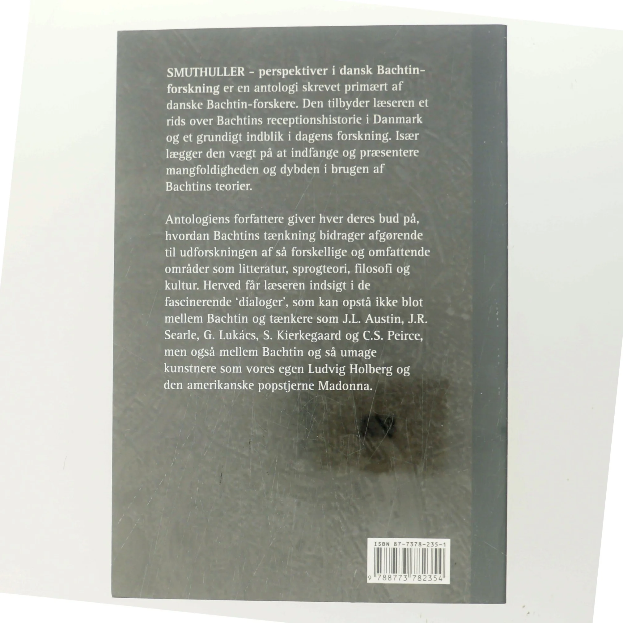 Smuthuller : perspektiver i dansk Bachtin-forskning (Bog)