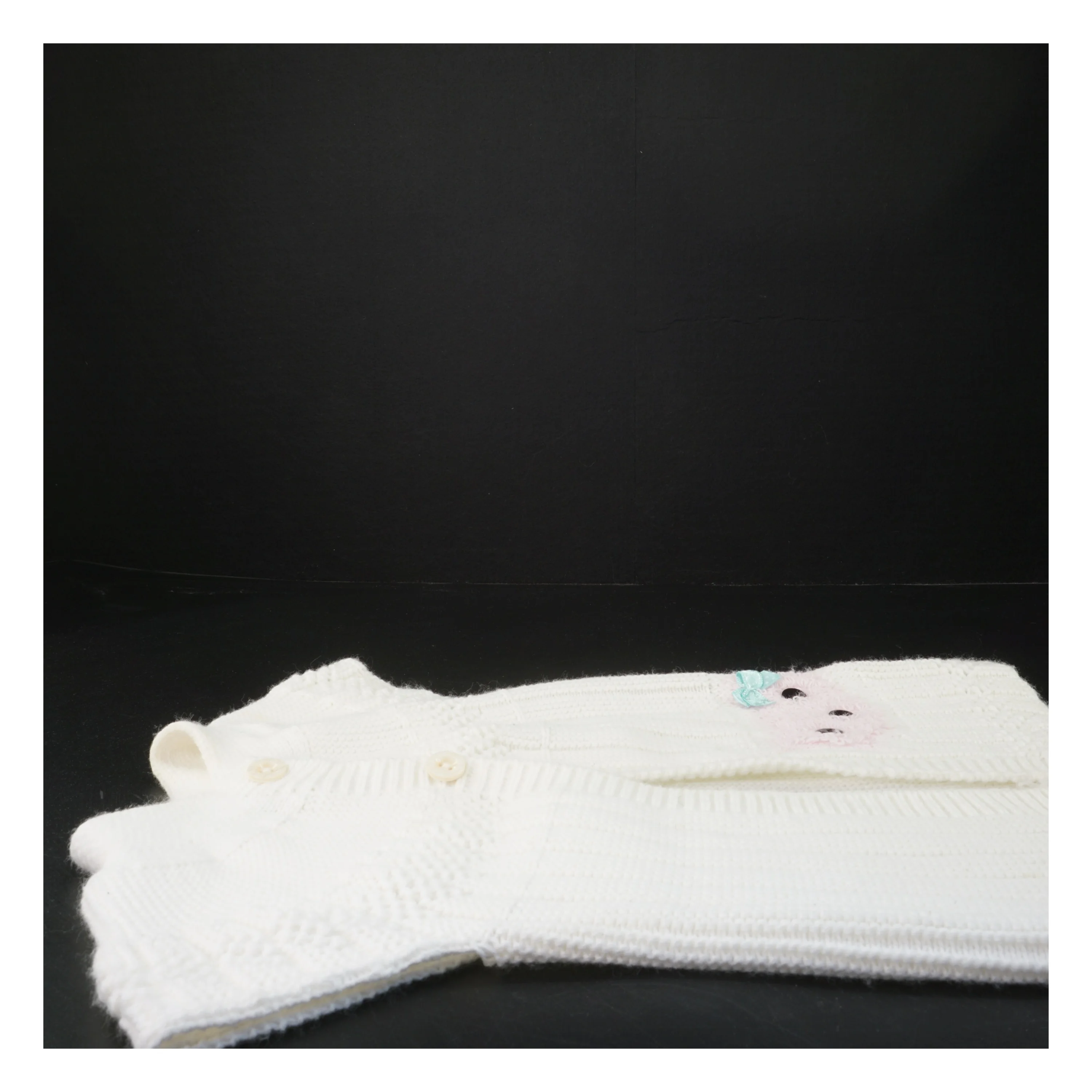 Børne cardigan (str. 43x37 cm)