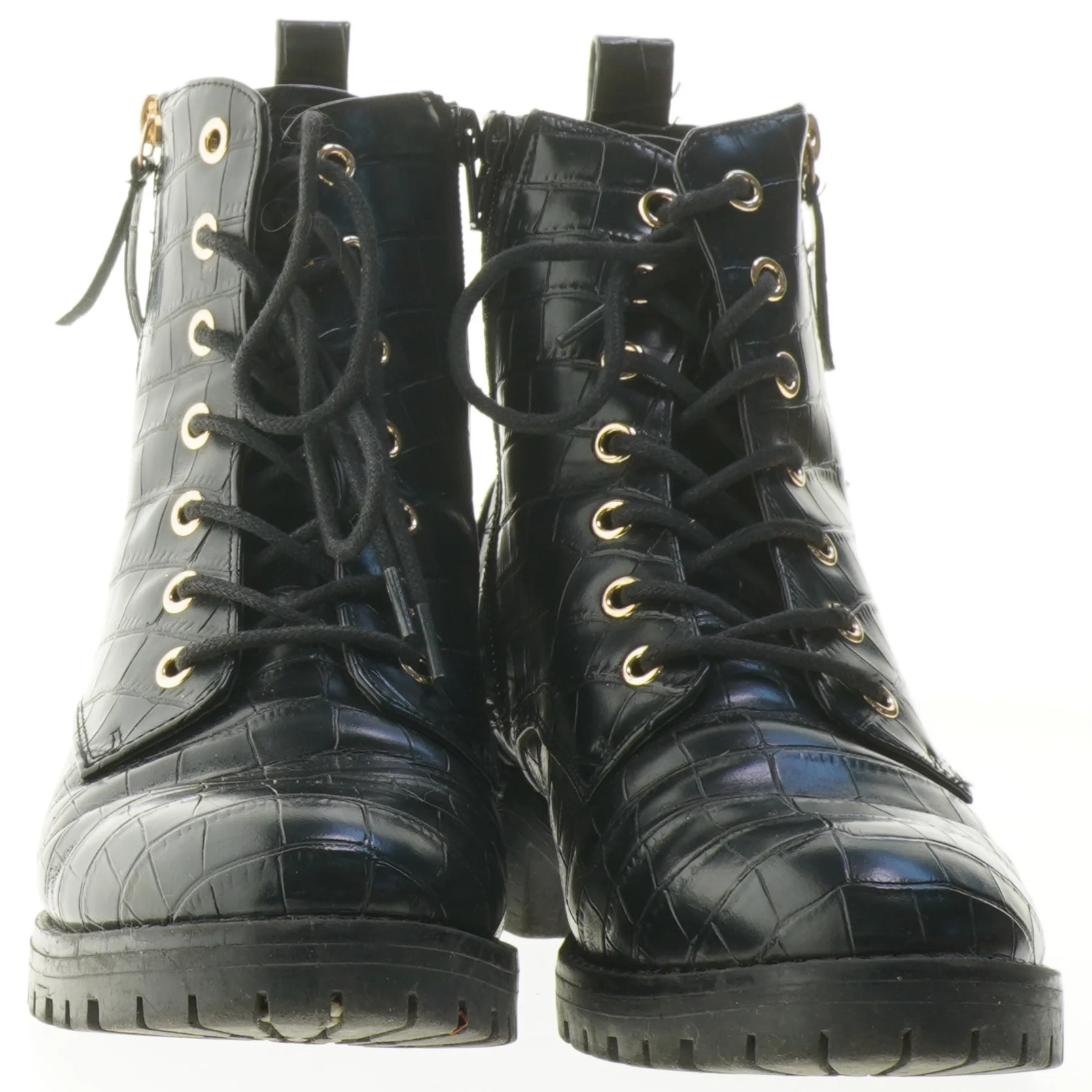 Støvler i krokodilleskinds look fra Anna Field (str. 39 )