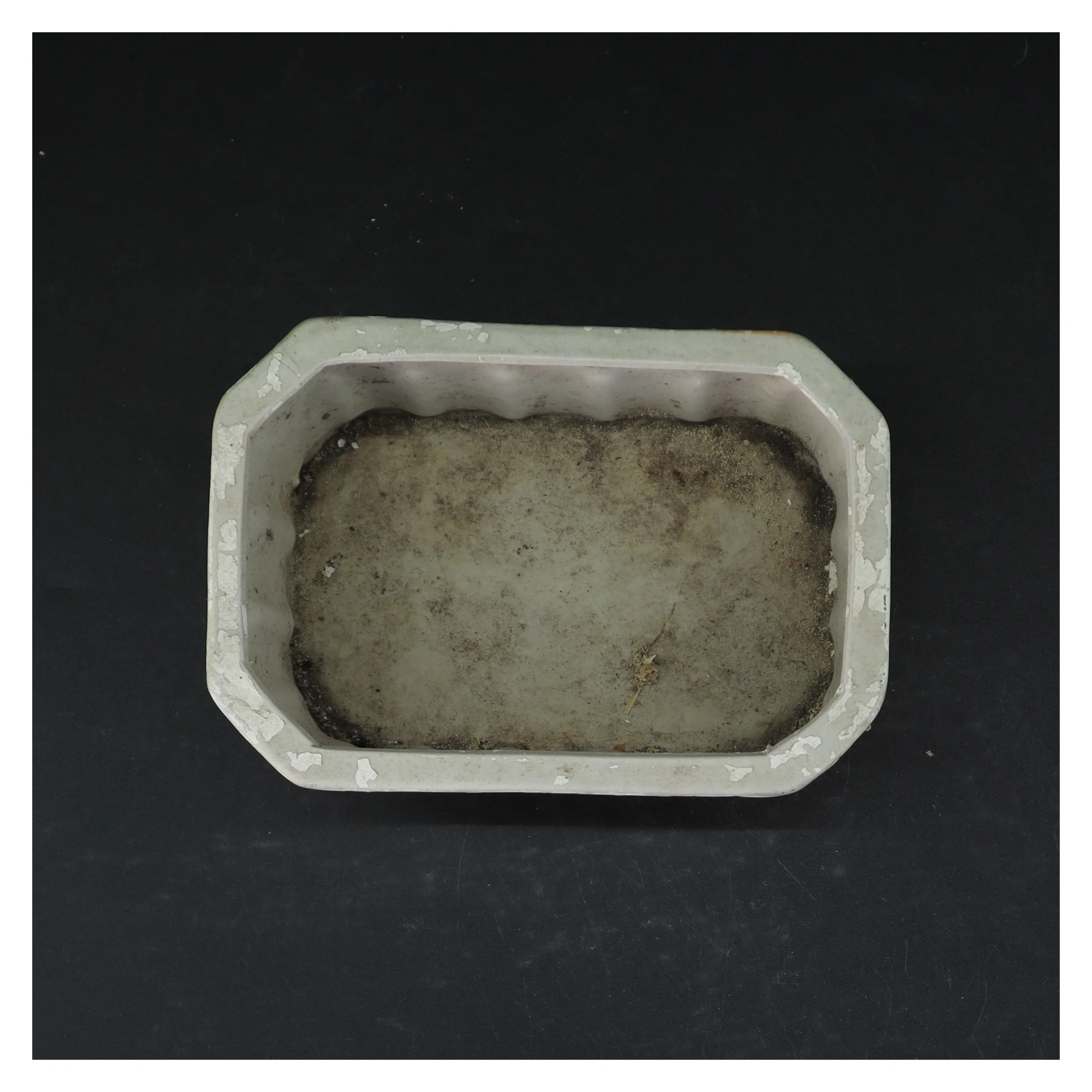 Hvid rektangulær plantekasse (str. 16x12 cm)