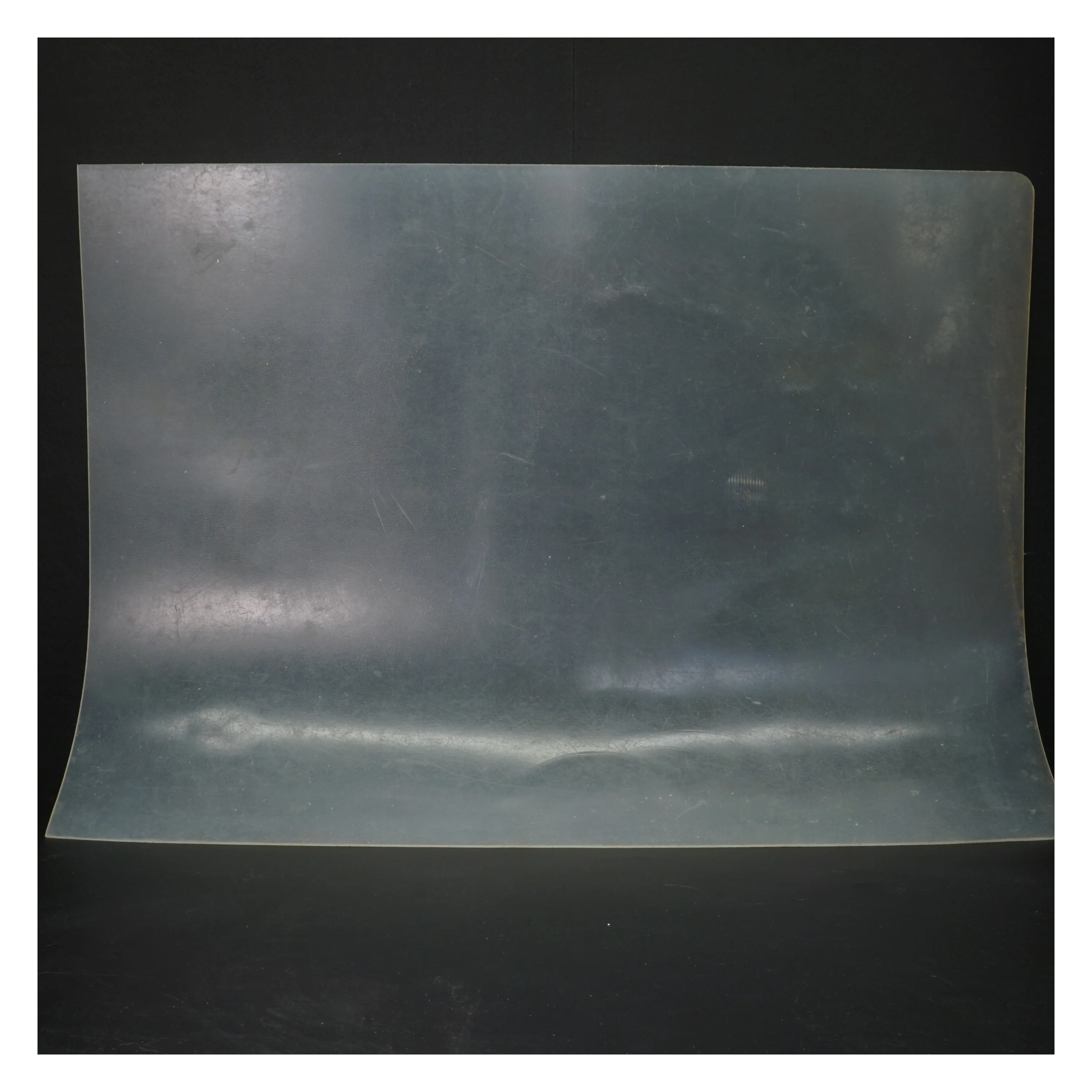 Transparent plast måtte (str. 60x45 cm)