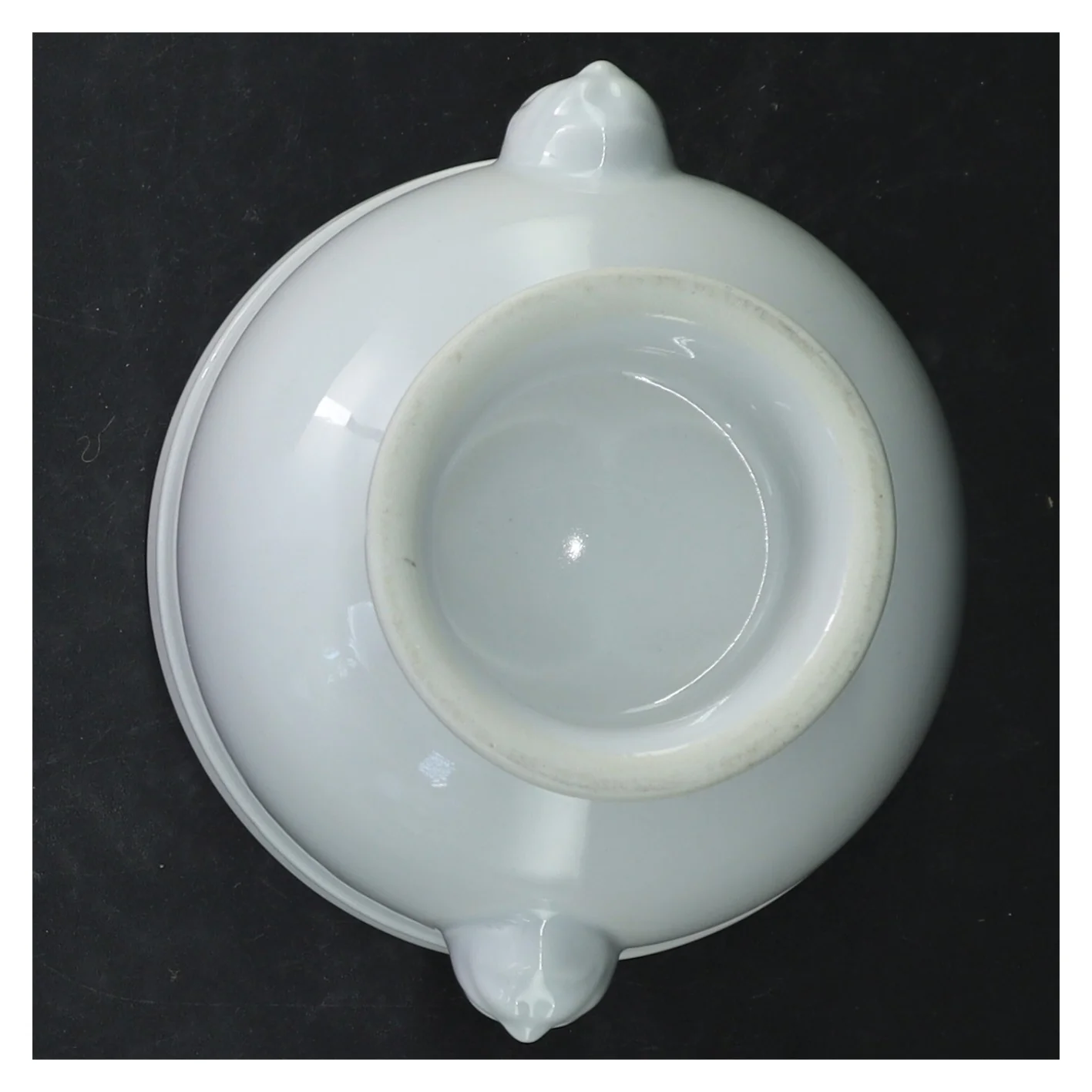 To hvid porcelænsskåle (str. Ø. 11,5 cm. 2 styk)