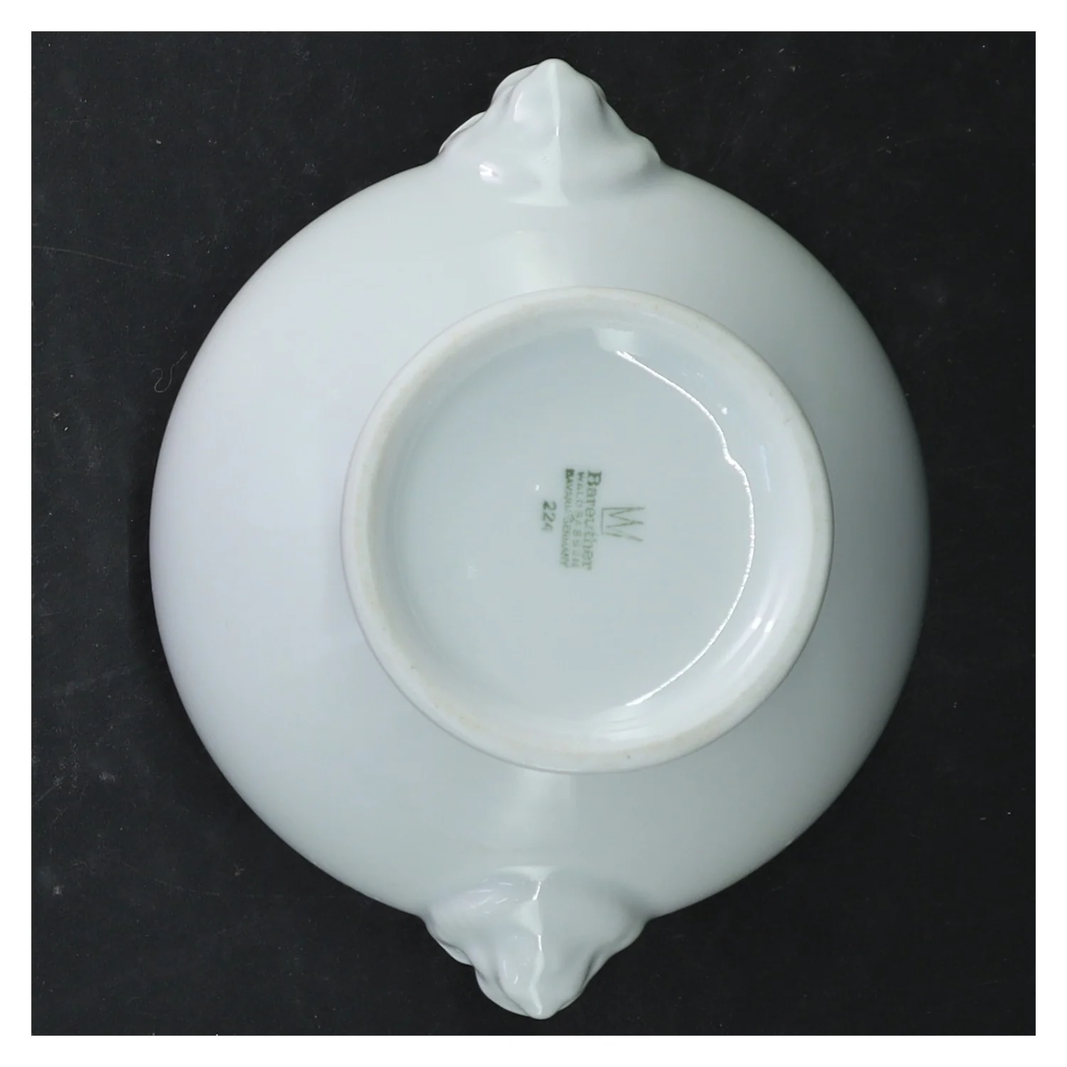 Hvid porcelænsskål fra Bareuther (str. Ø. 11 cm)