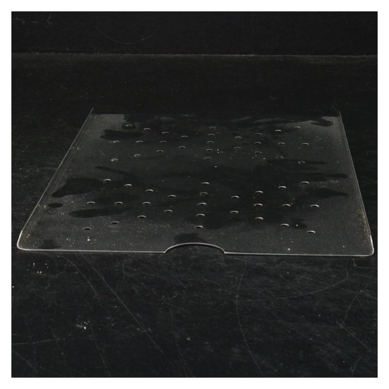 Bakke med aftagelig rist (str. 27x18 cm)