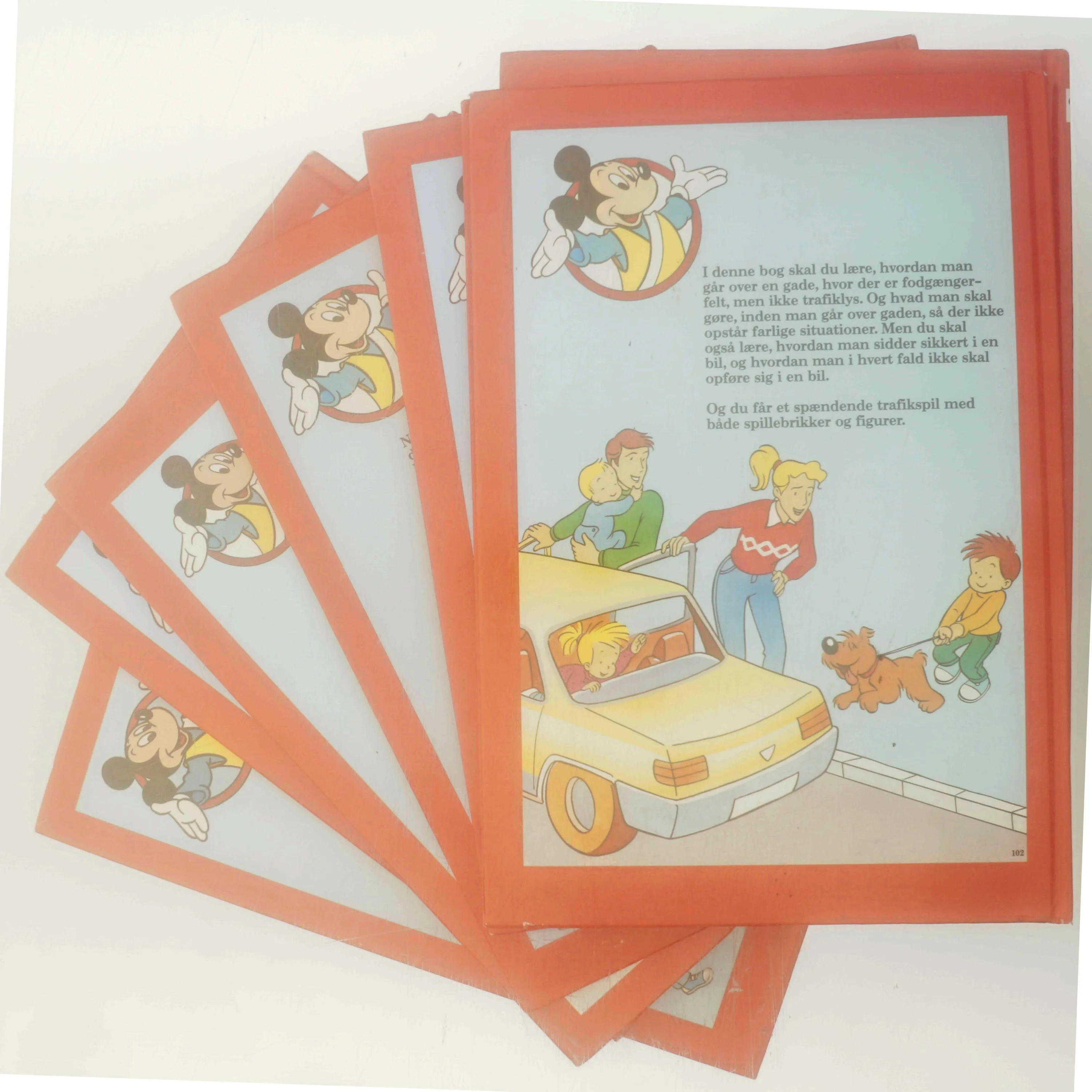 Leg og lær i Mickey's Trafikklub af <Bogens forfattere> (Bog)