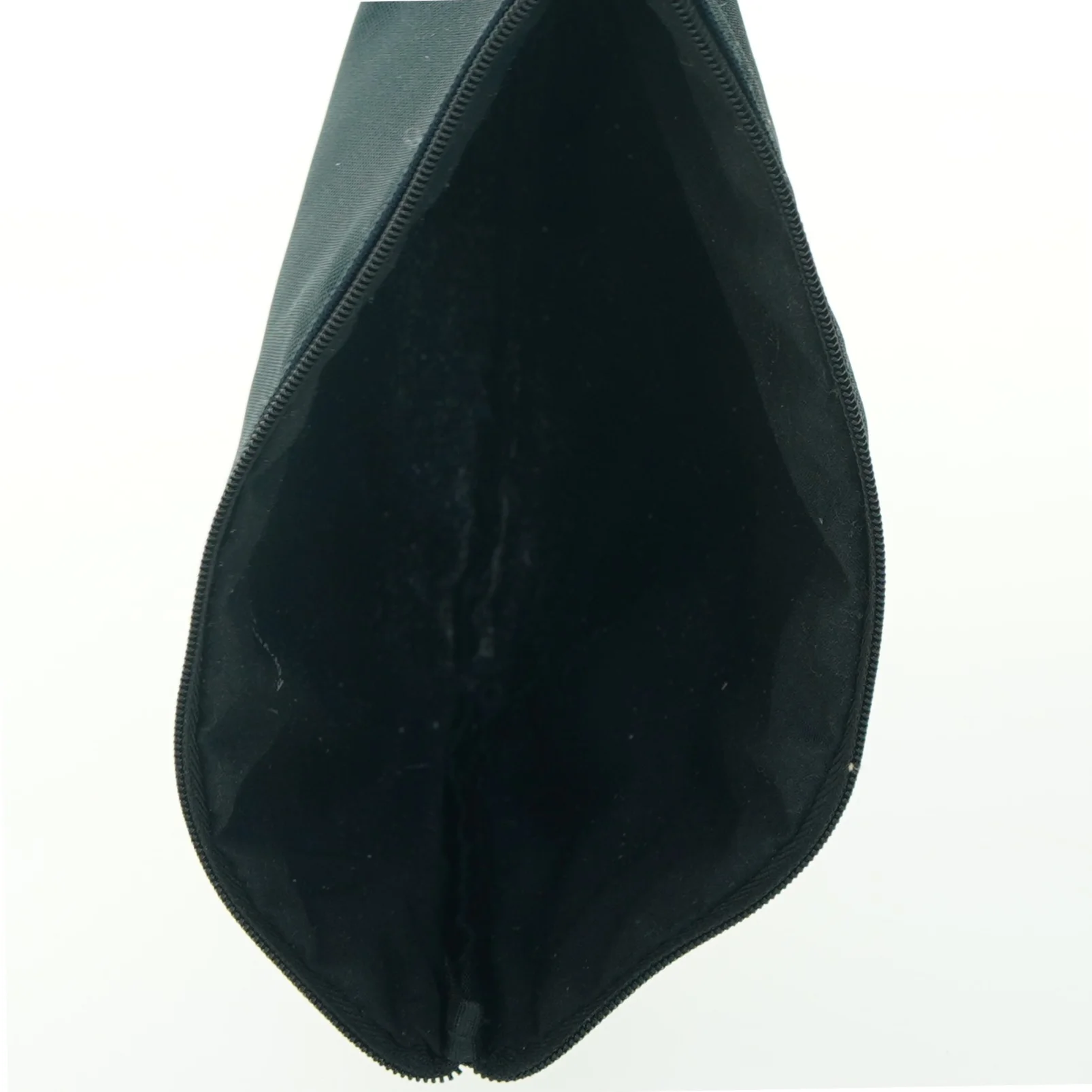 Sort stofpung fra Filippa K (str. 23x16 cm)