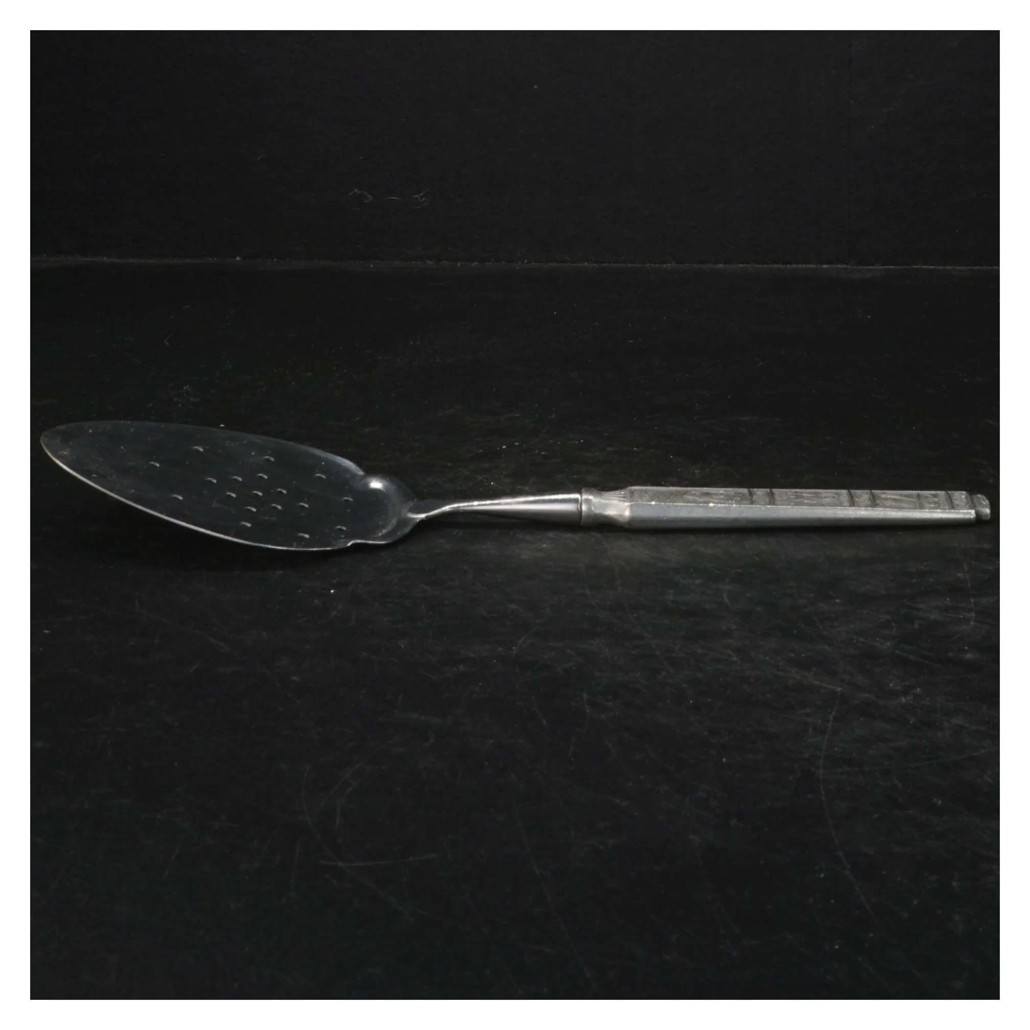 Gammel si ske (str. 25 cm)