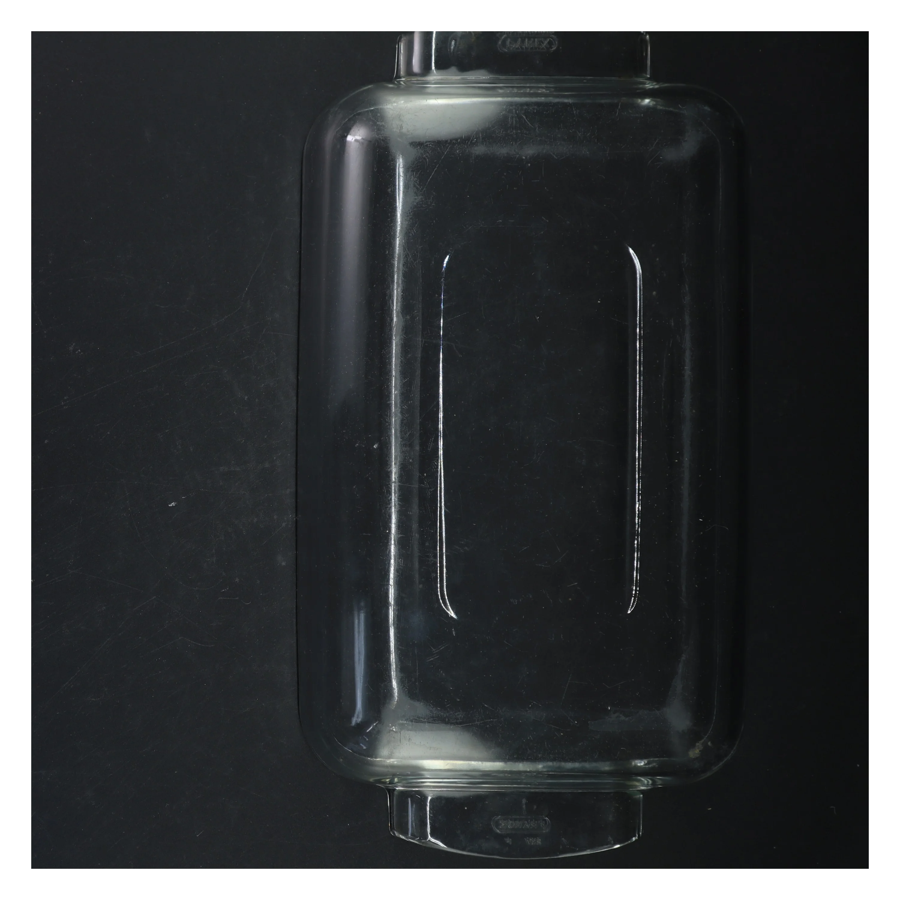 Pyrex glasfad fra Pyrex (str. 30,5 cm. og 28,5 cm)