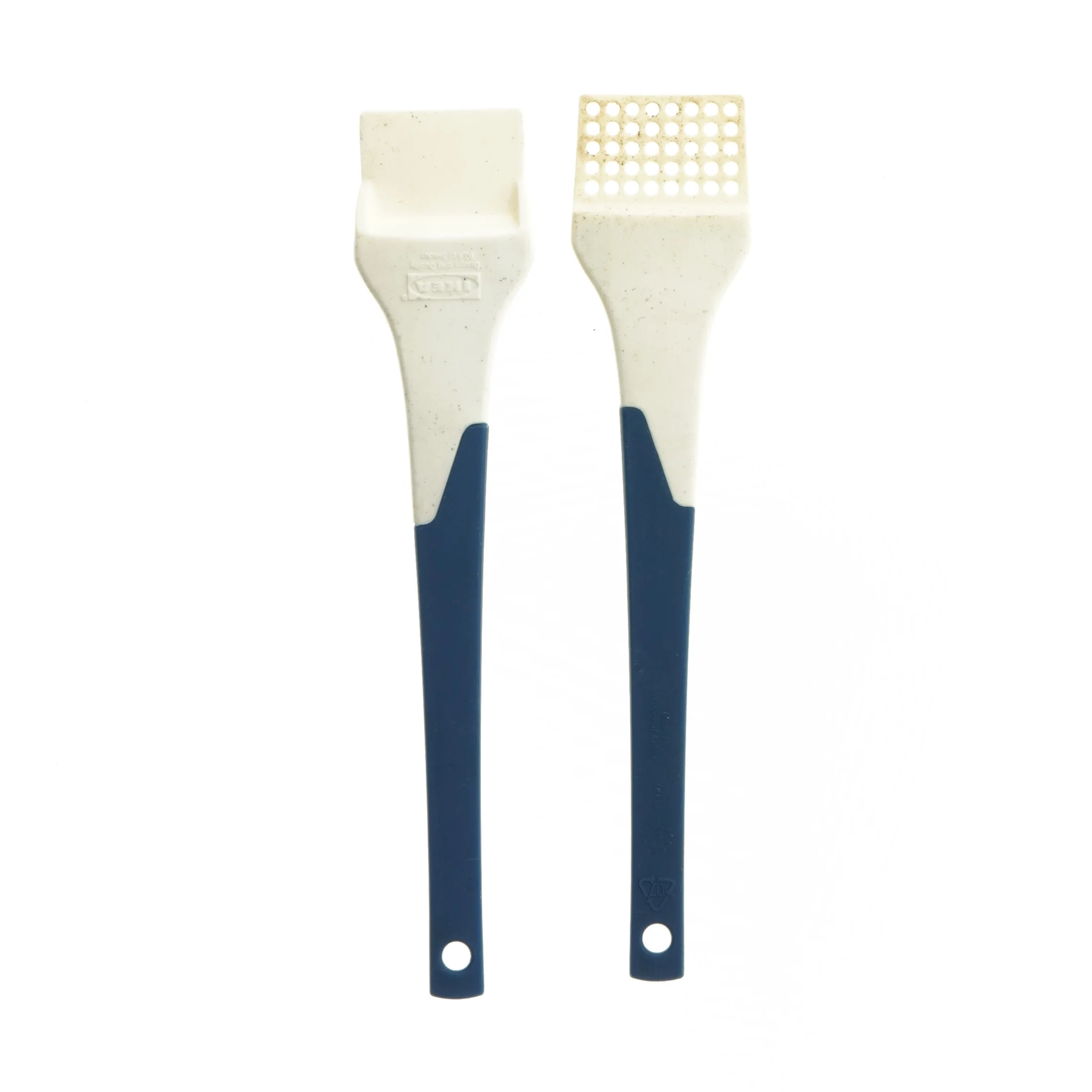 Skraber og grillbørste fra IKEA (str. 25 cm)