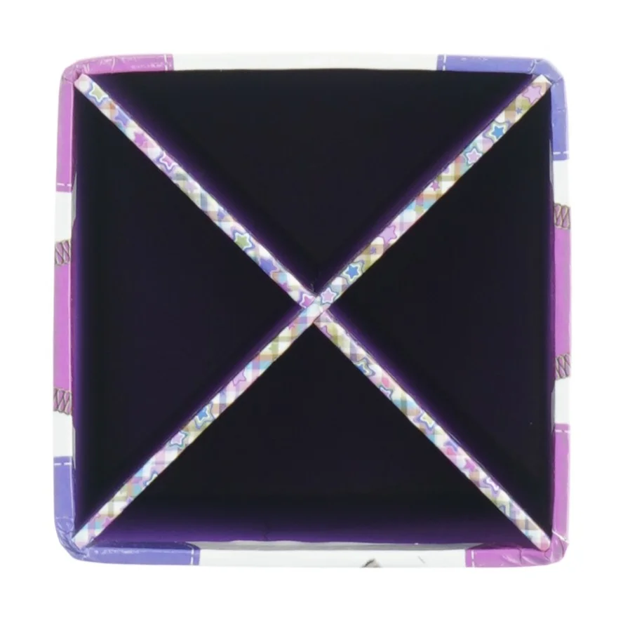 Opbevaringskasse med kattemotiv (str. 10x8 cm)