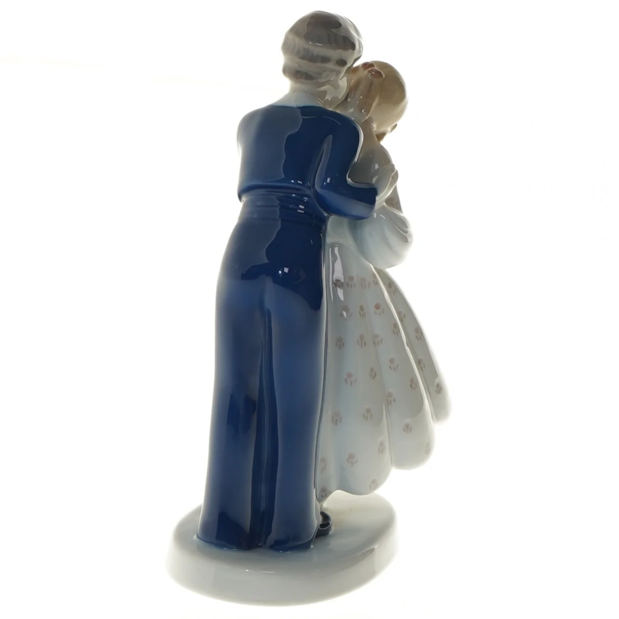 Porcelænsfigur af dansende par fra B&G (str. 19 cm)