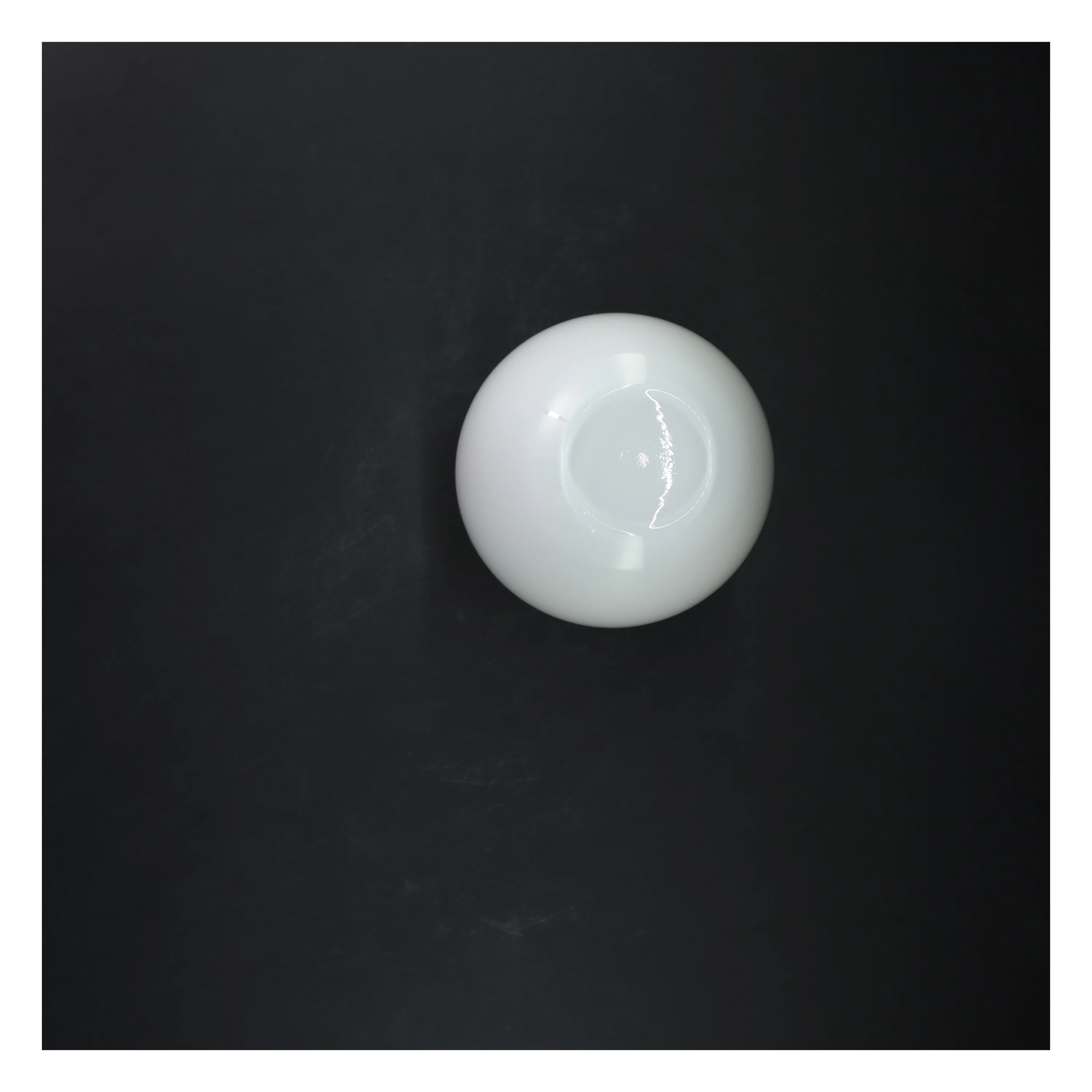 Hvid vase fra Royal Copenhagen (str. 20 cm)