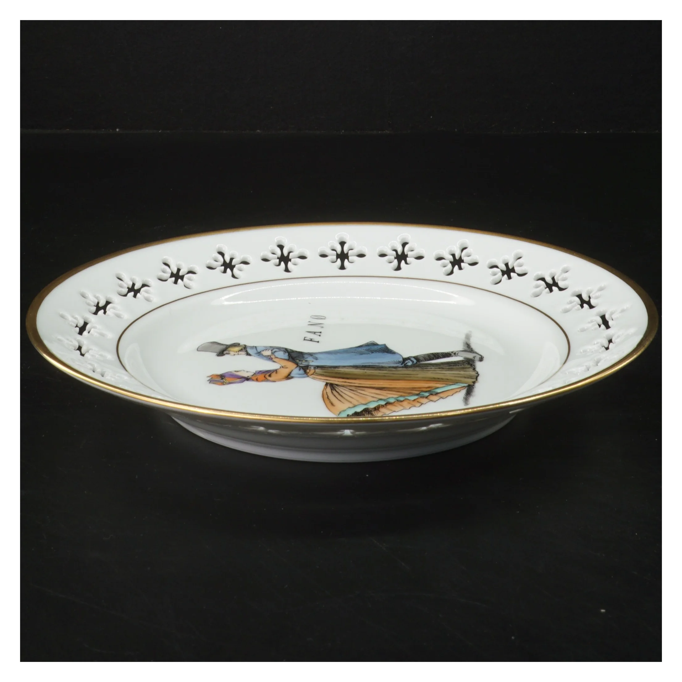 Porcelænstallerken med illustration fra Bing & Grøndahl (str. Ø 22 cm)