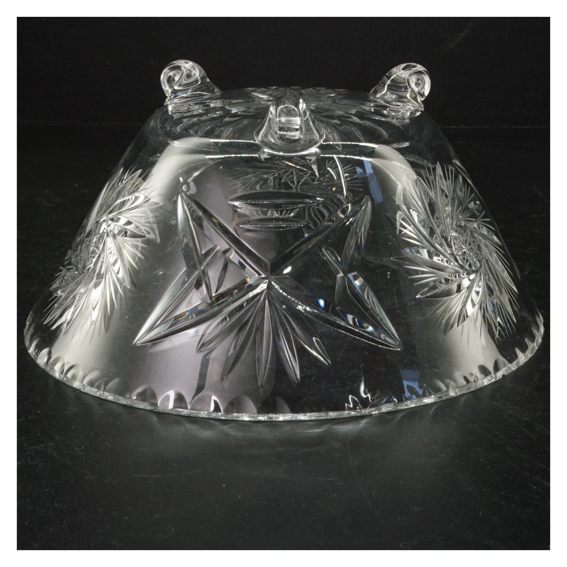 Skål af krystalglas (str. 21 cm)