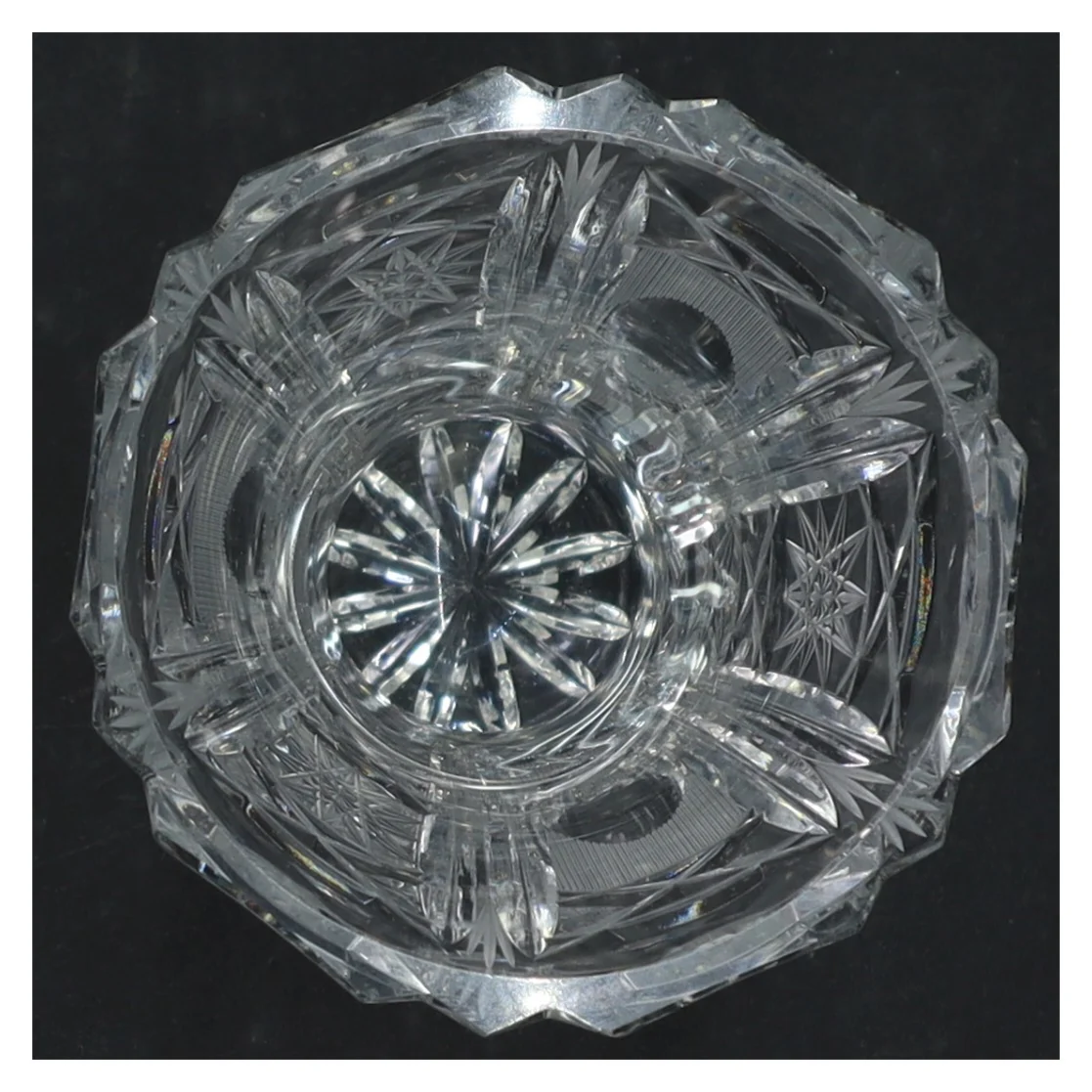 Krystalglas vase (str. 16 cm)