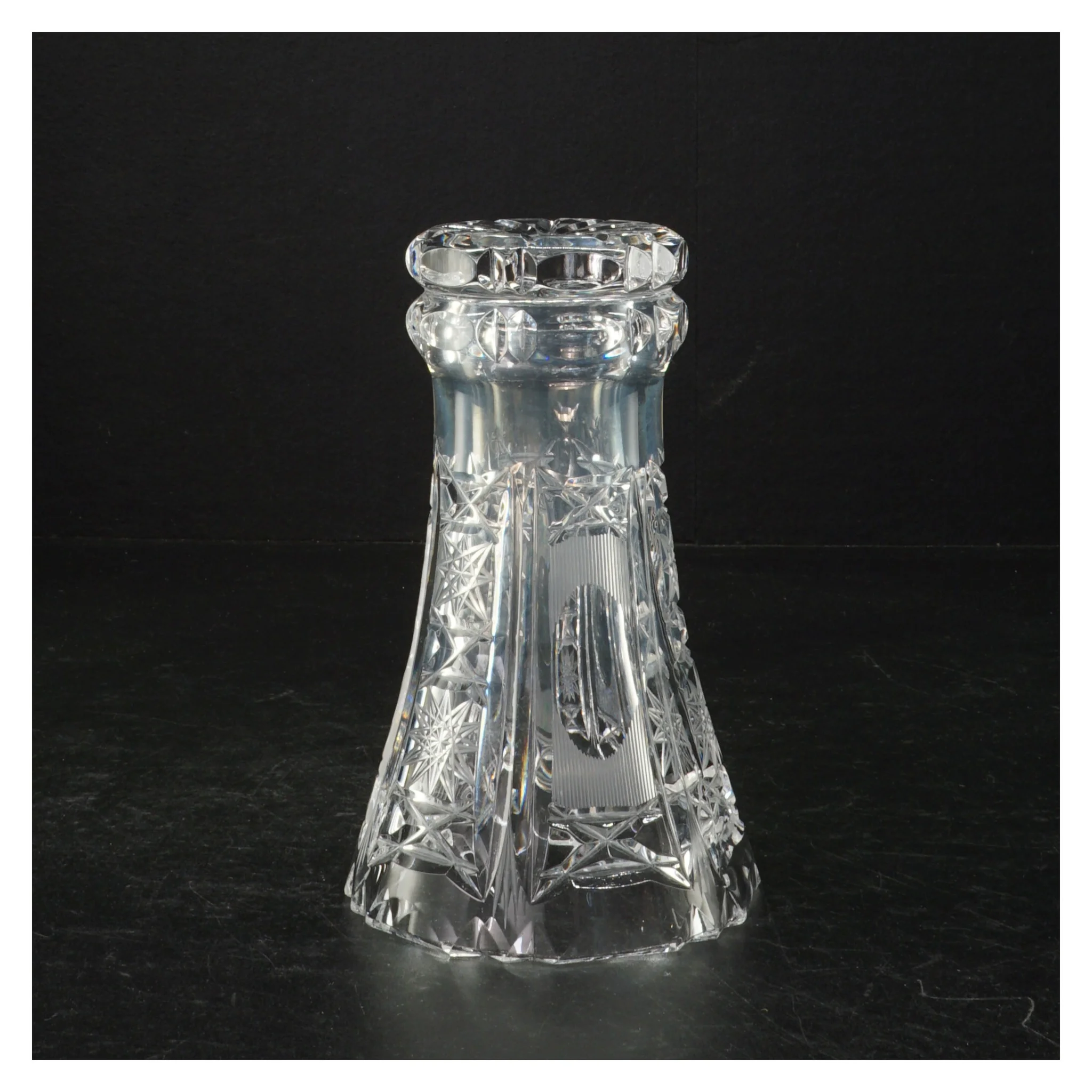 Krystalglas vase (str. 16 cm)