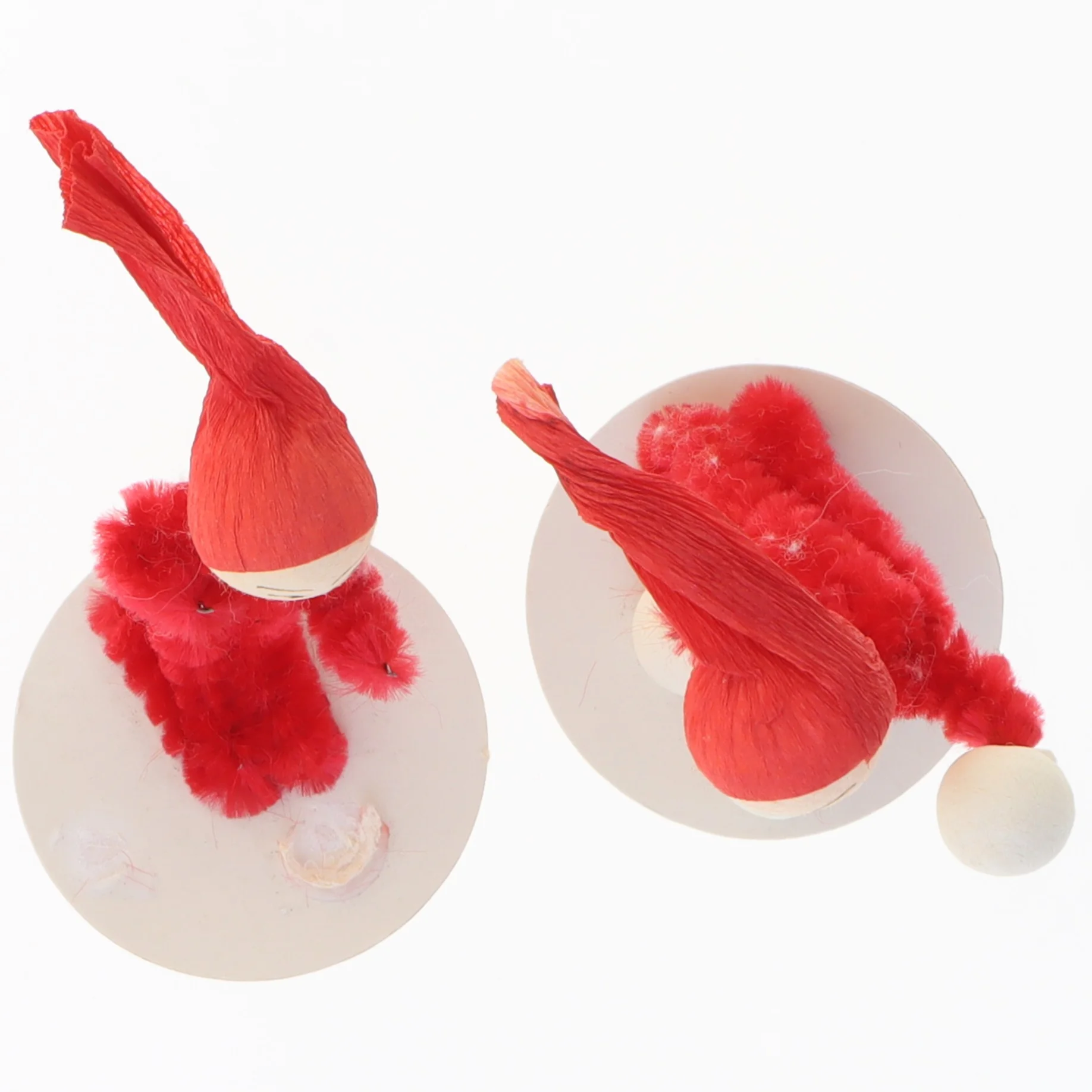 Piberense nisser. Meget gamle(str. 9 cm)