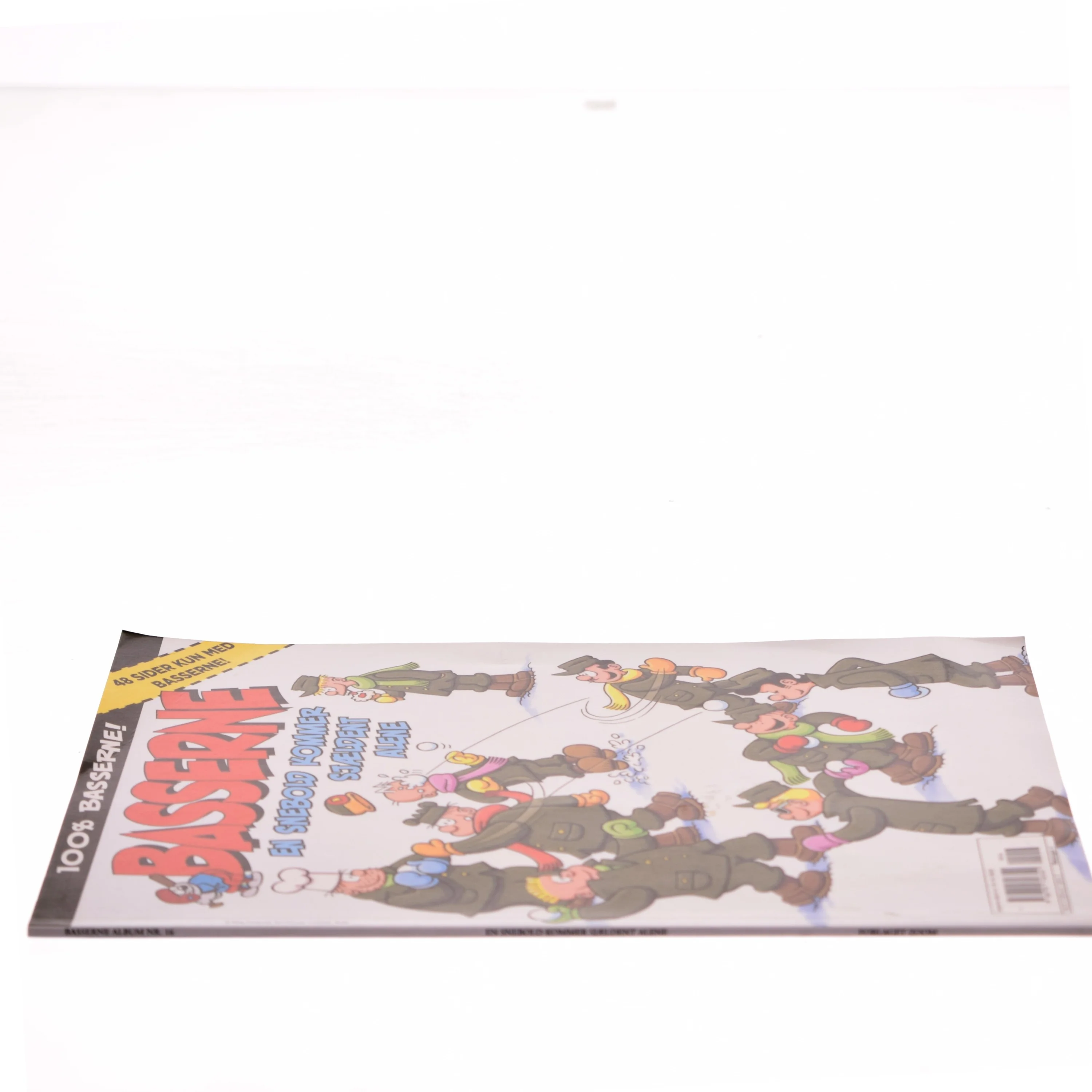 Basserne - basserne på stranden af Mort Walker (Bog)