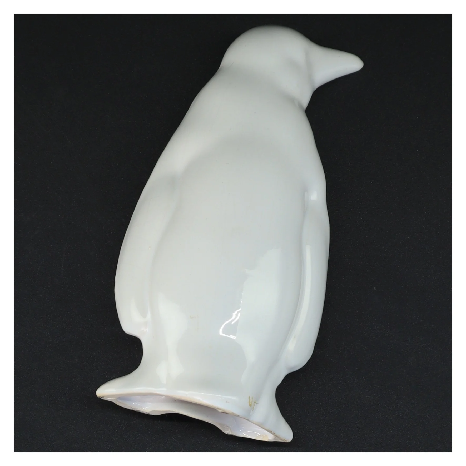 Porcelænspingvin (str. 17 x 8 x 7 cm)