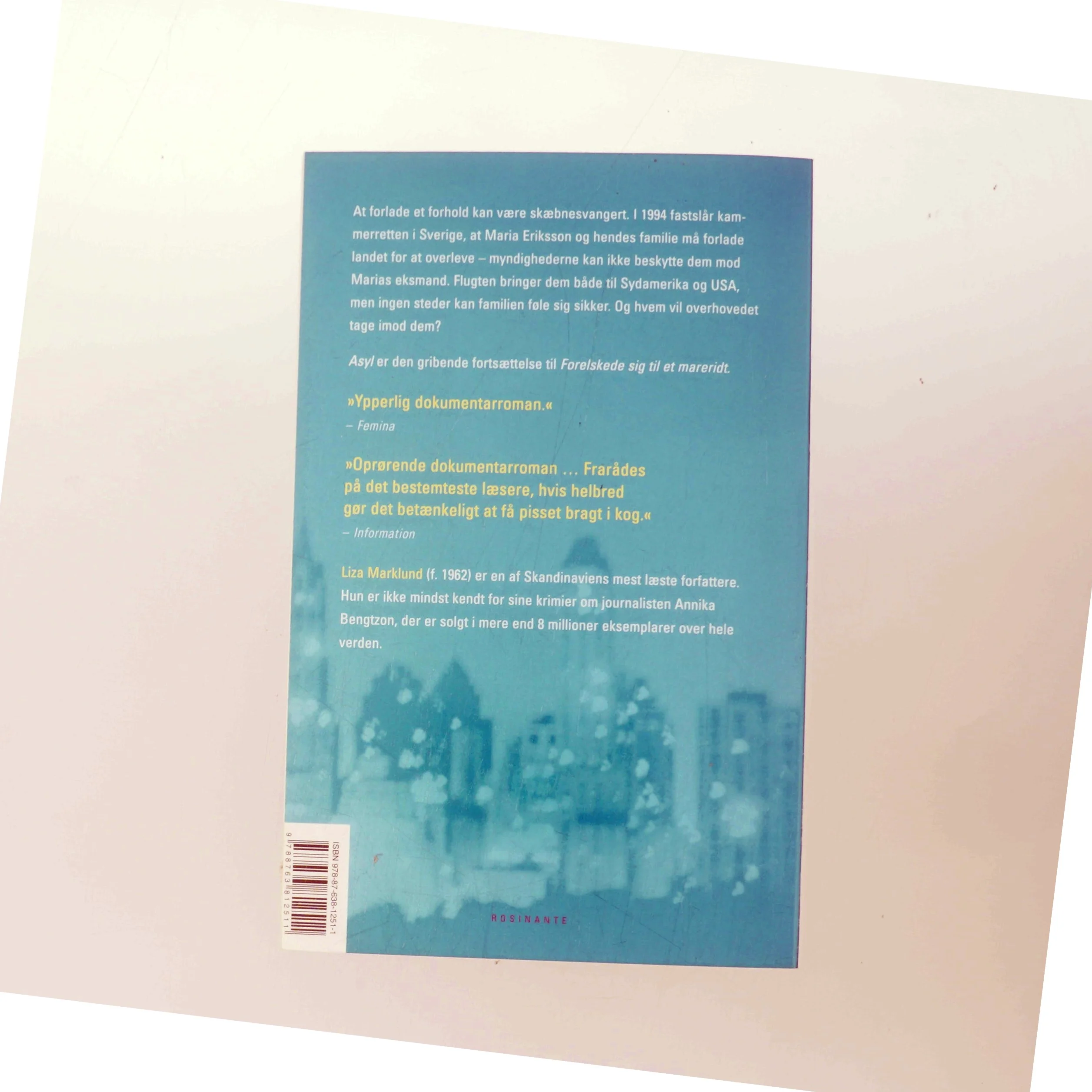 Asyl af Liza Marklund (Bog)