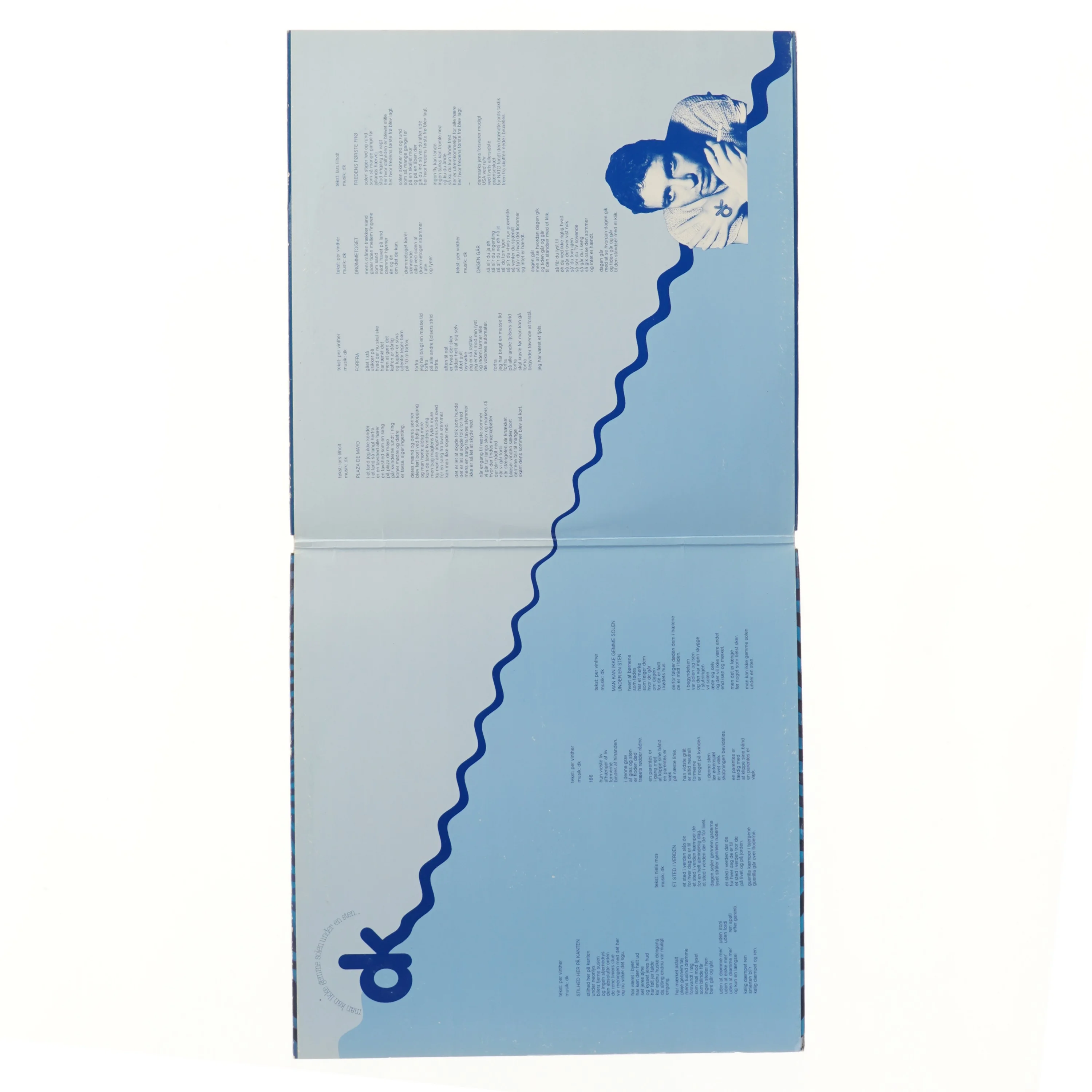 LP album med blå hypnotisk cover